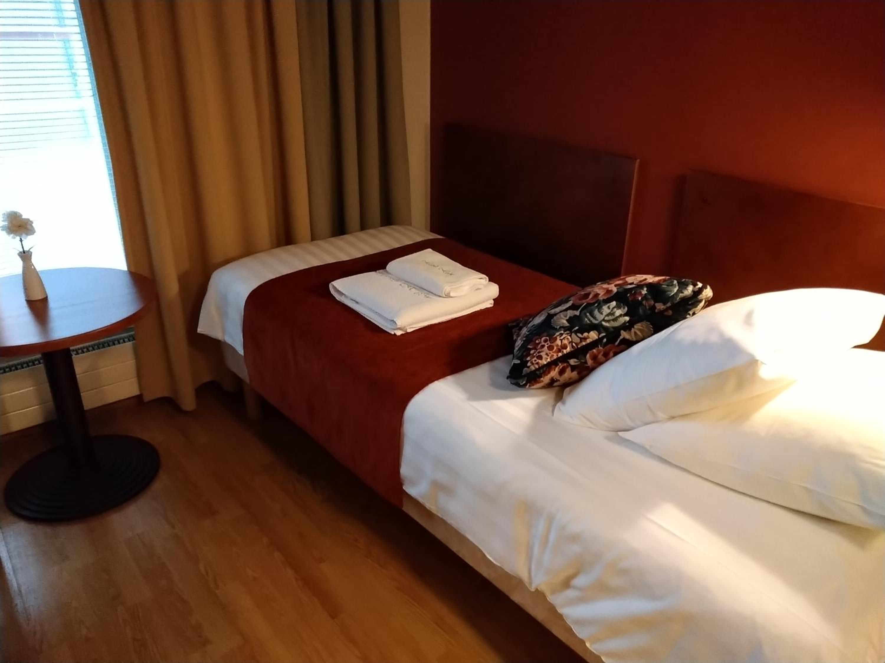 Single Room photo 1