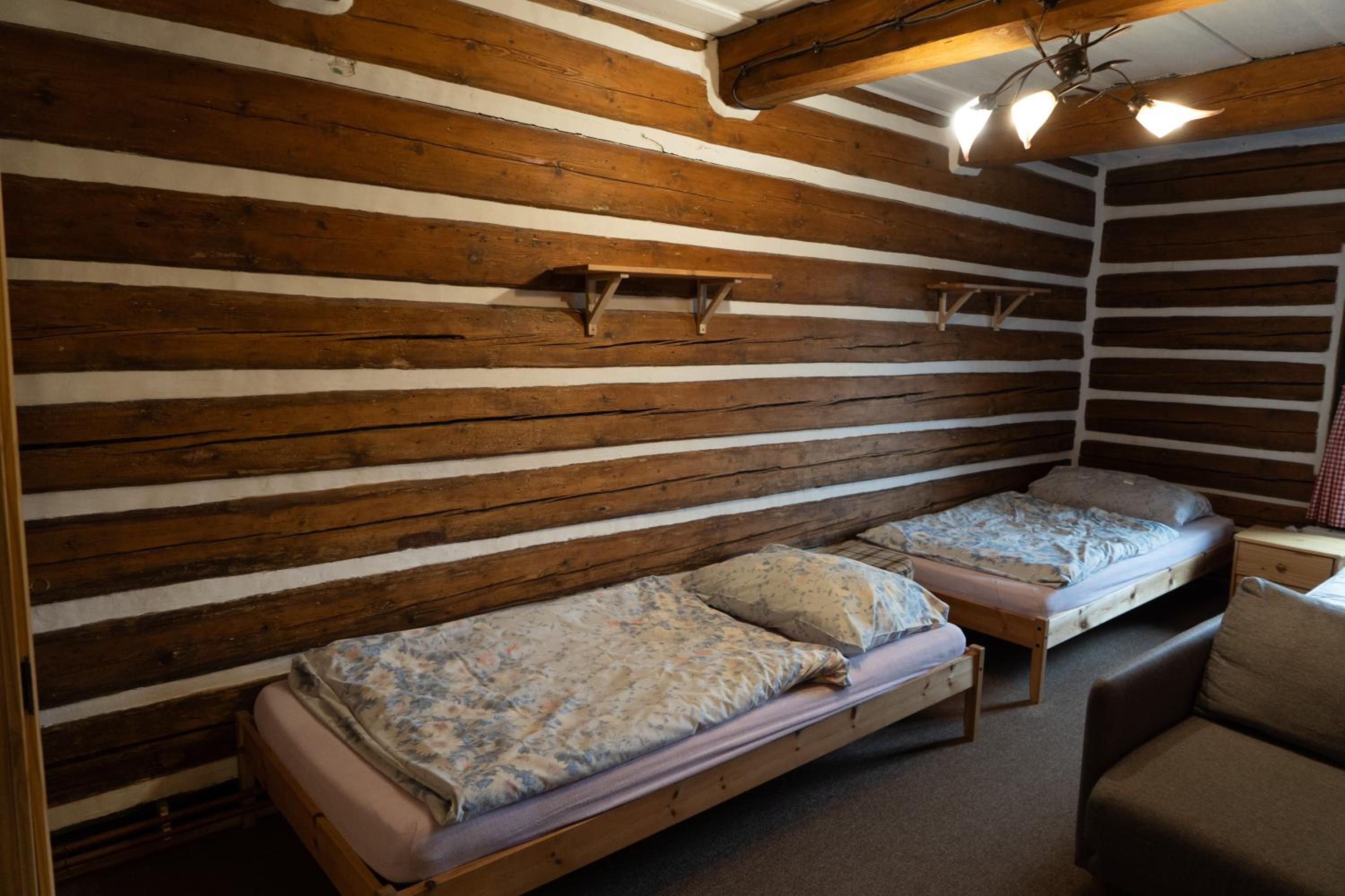 One-Bedroom Chalet - Photo 3