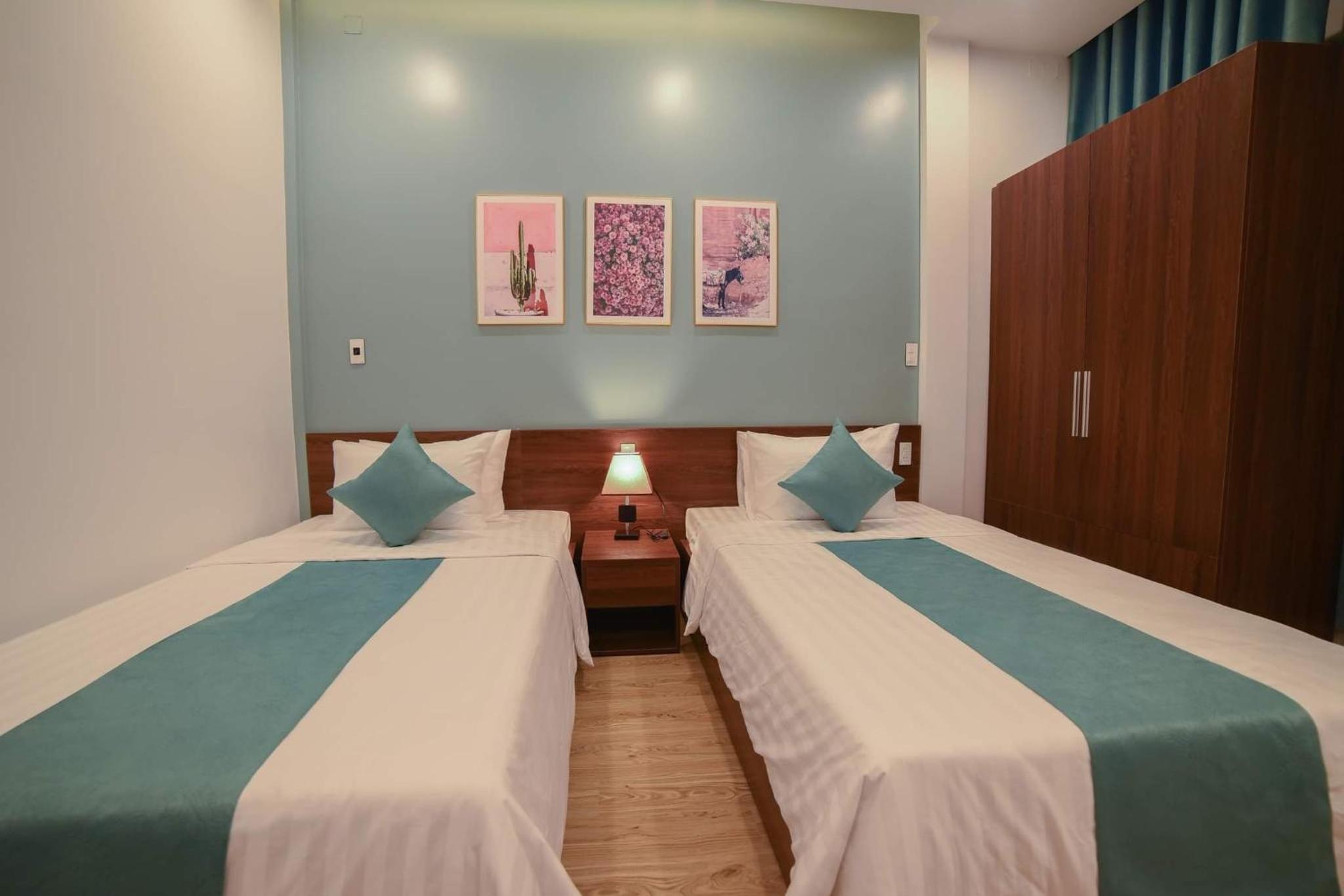 Double or Twin Room - Photo 9