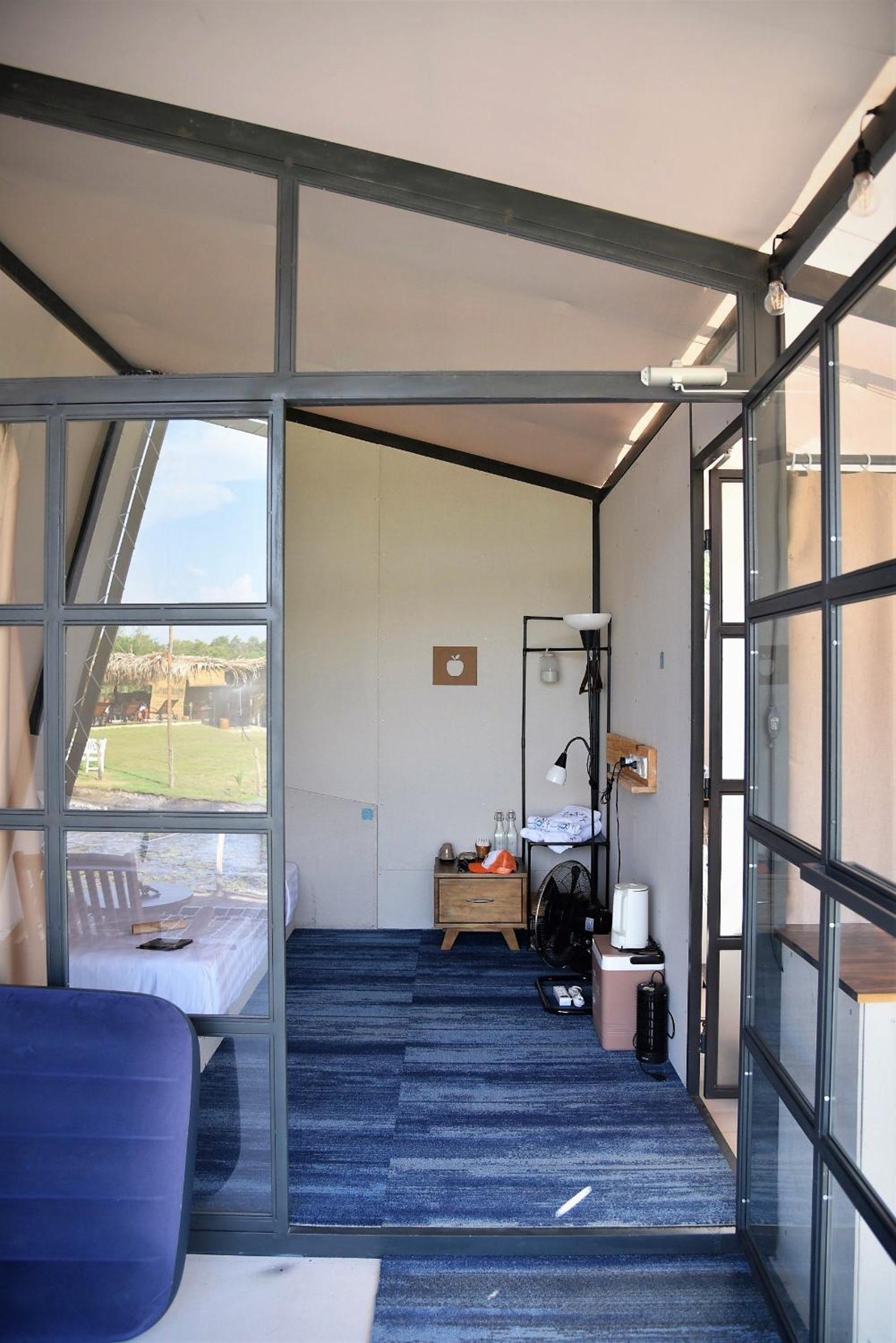 Standard Double Room photo 3
