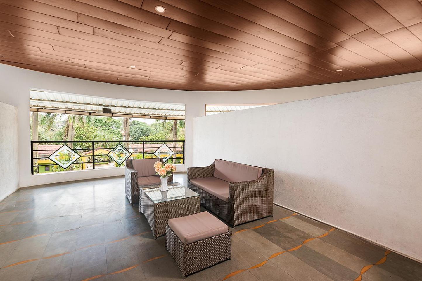 Studio Suite - Photo 2