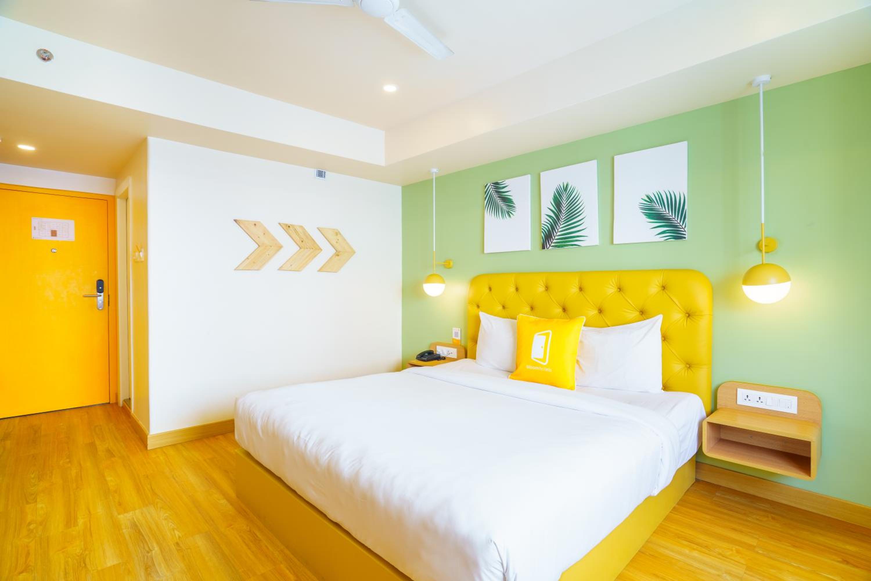 Standard King Room - Photo 1