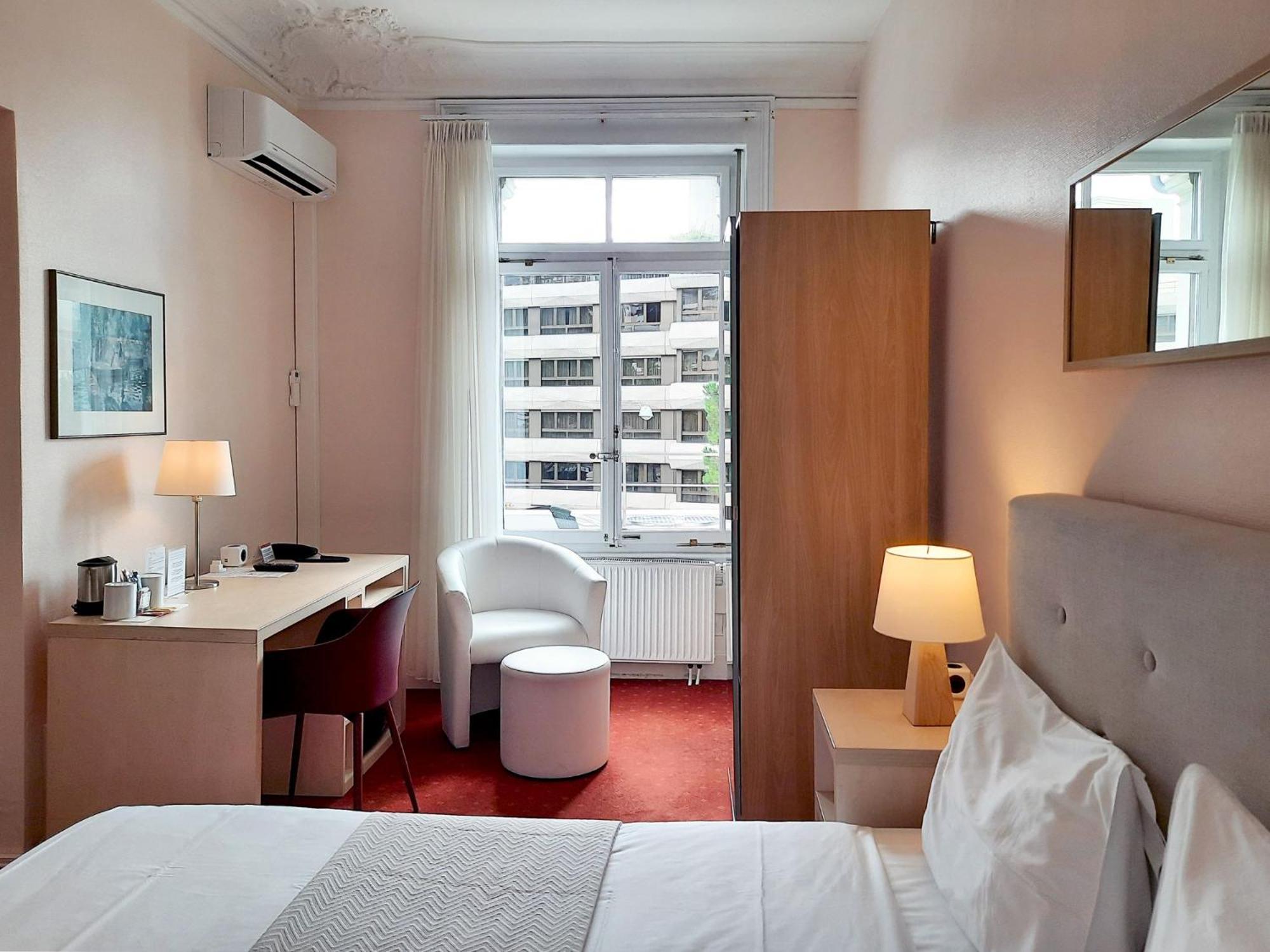 Standard Room - Photo 6