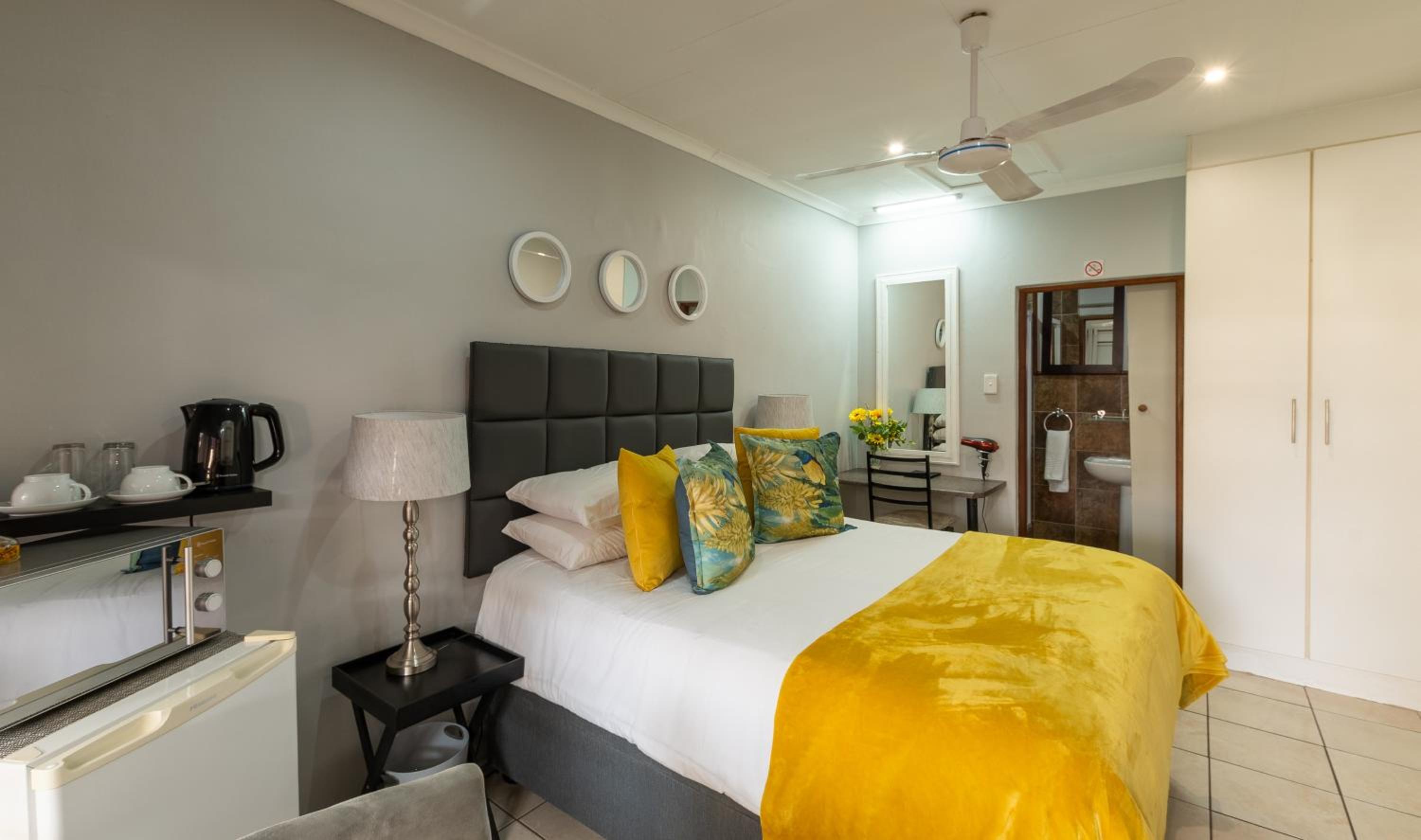 Double Room - Photo 14
