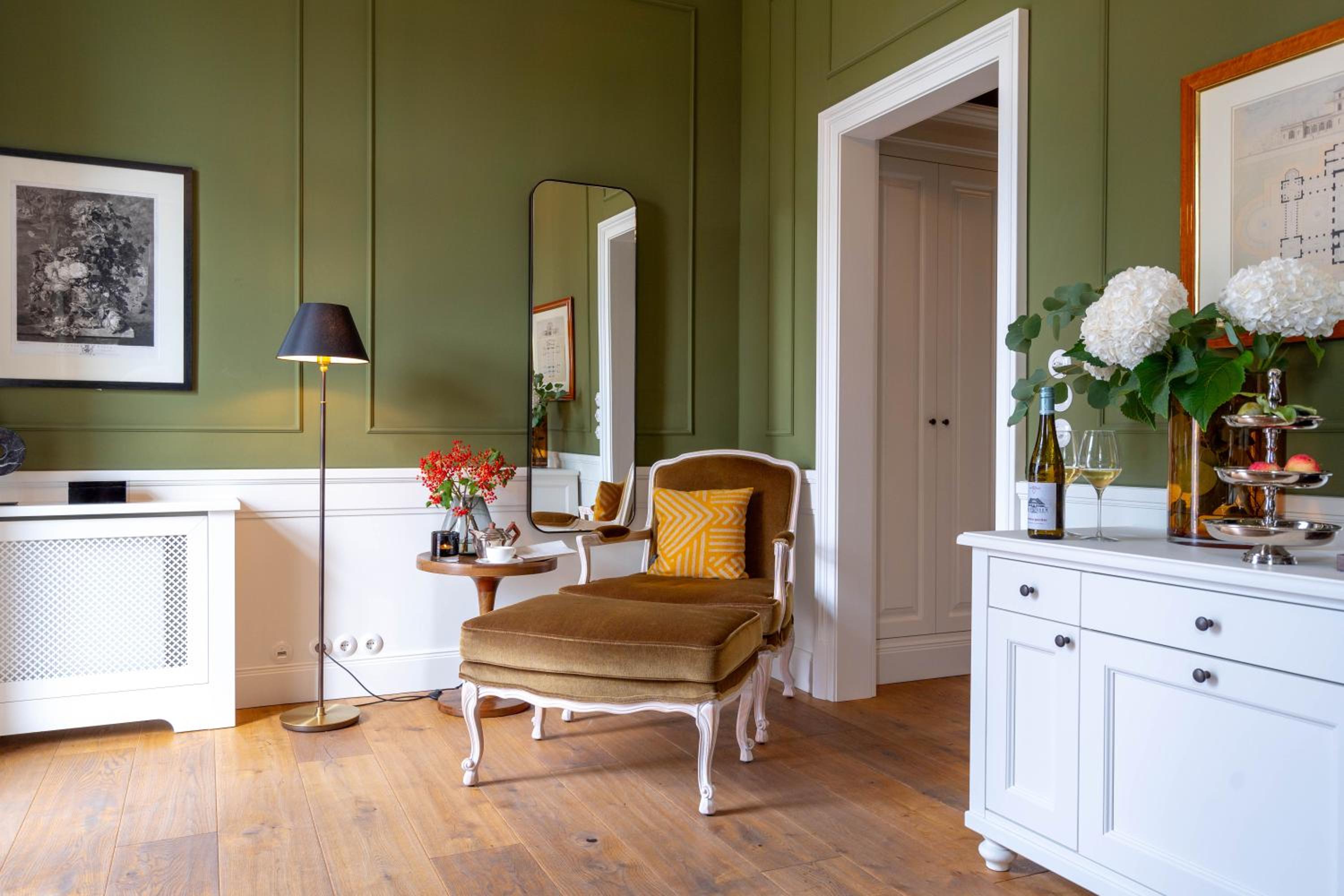 Large Double Room photo 3