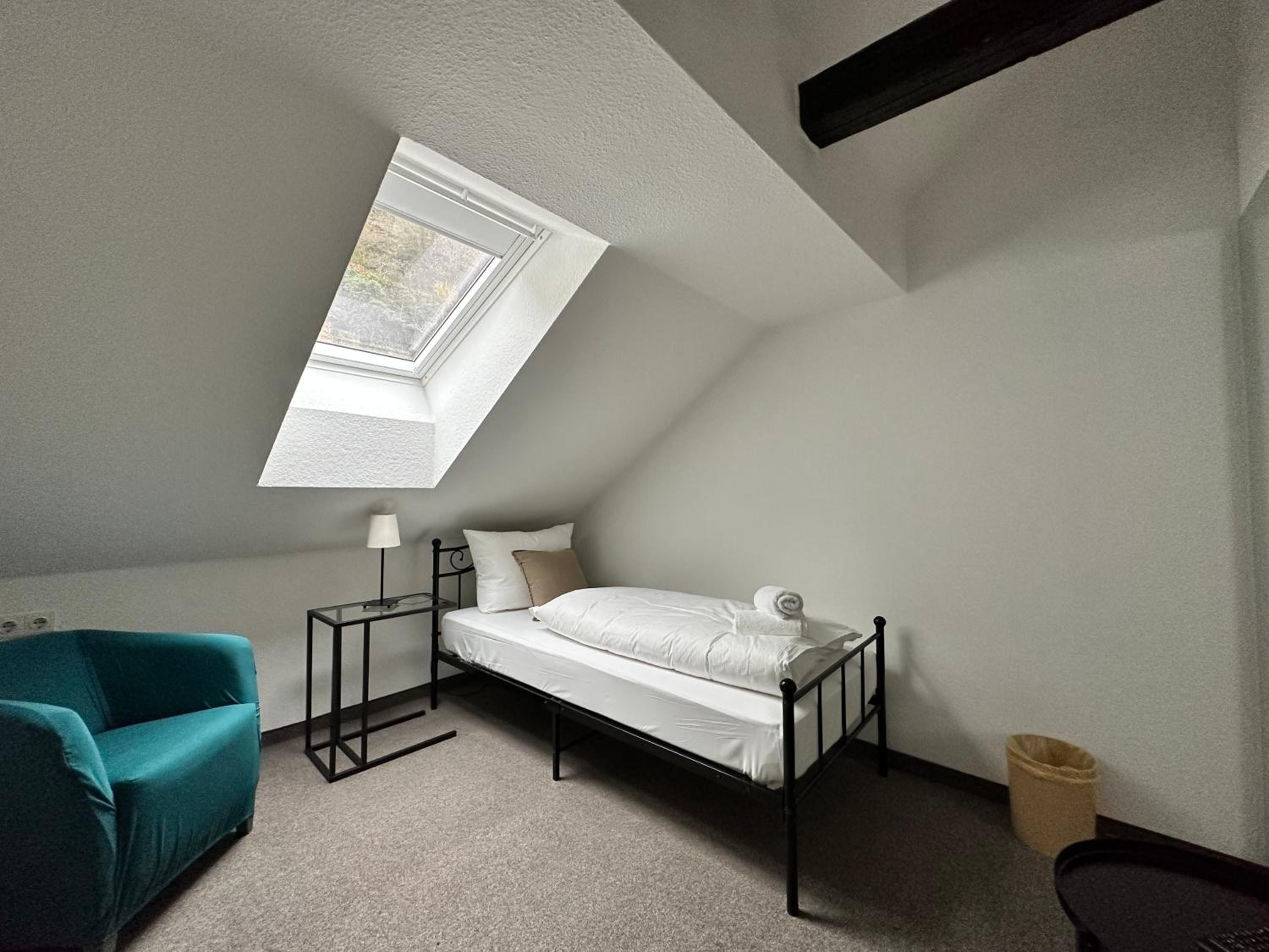 Single Room photo 3