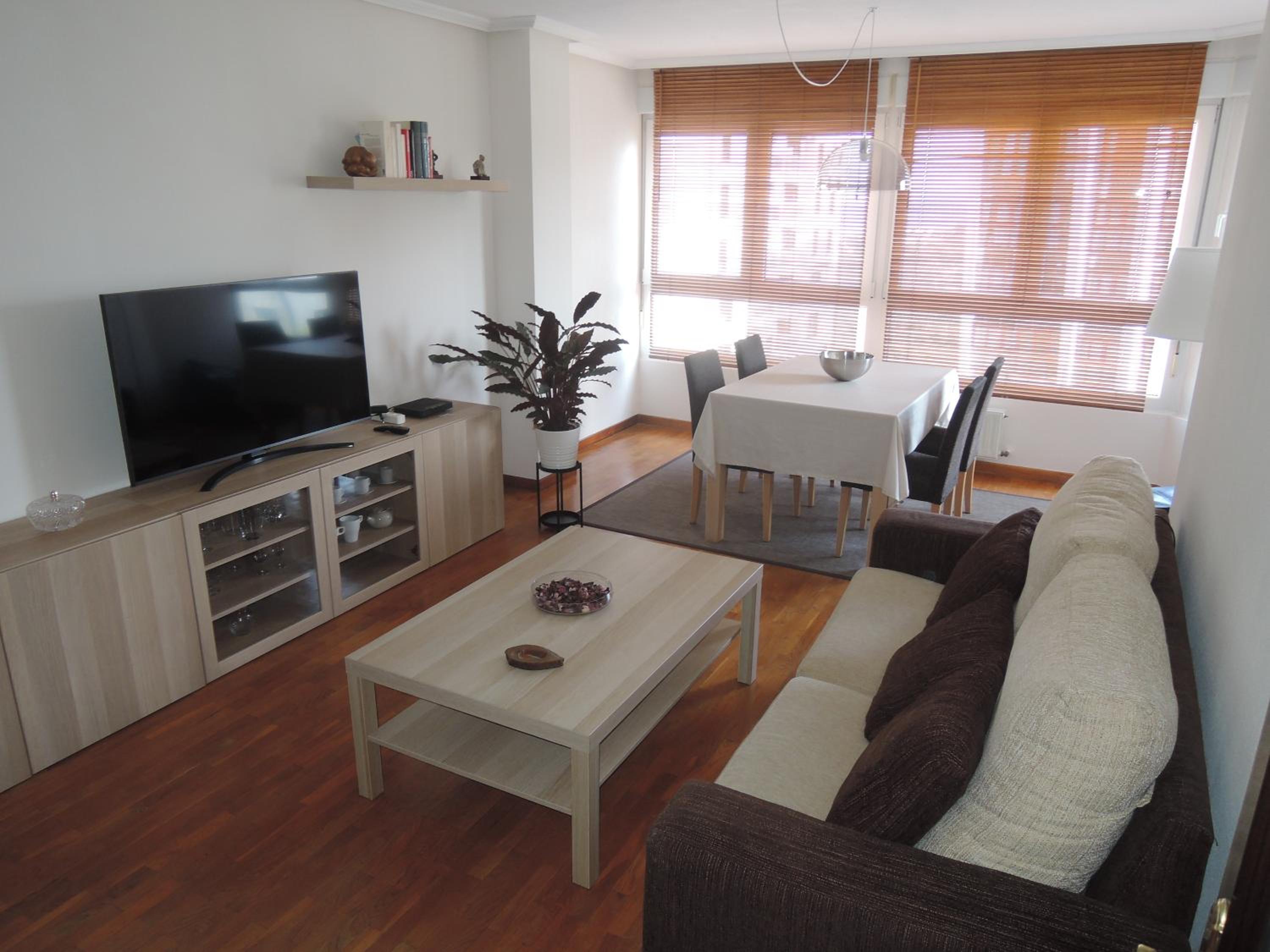 Two-Bedroom Apartment - Sea View