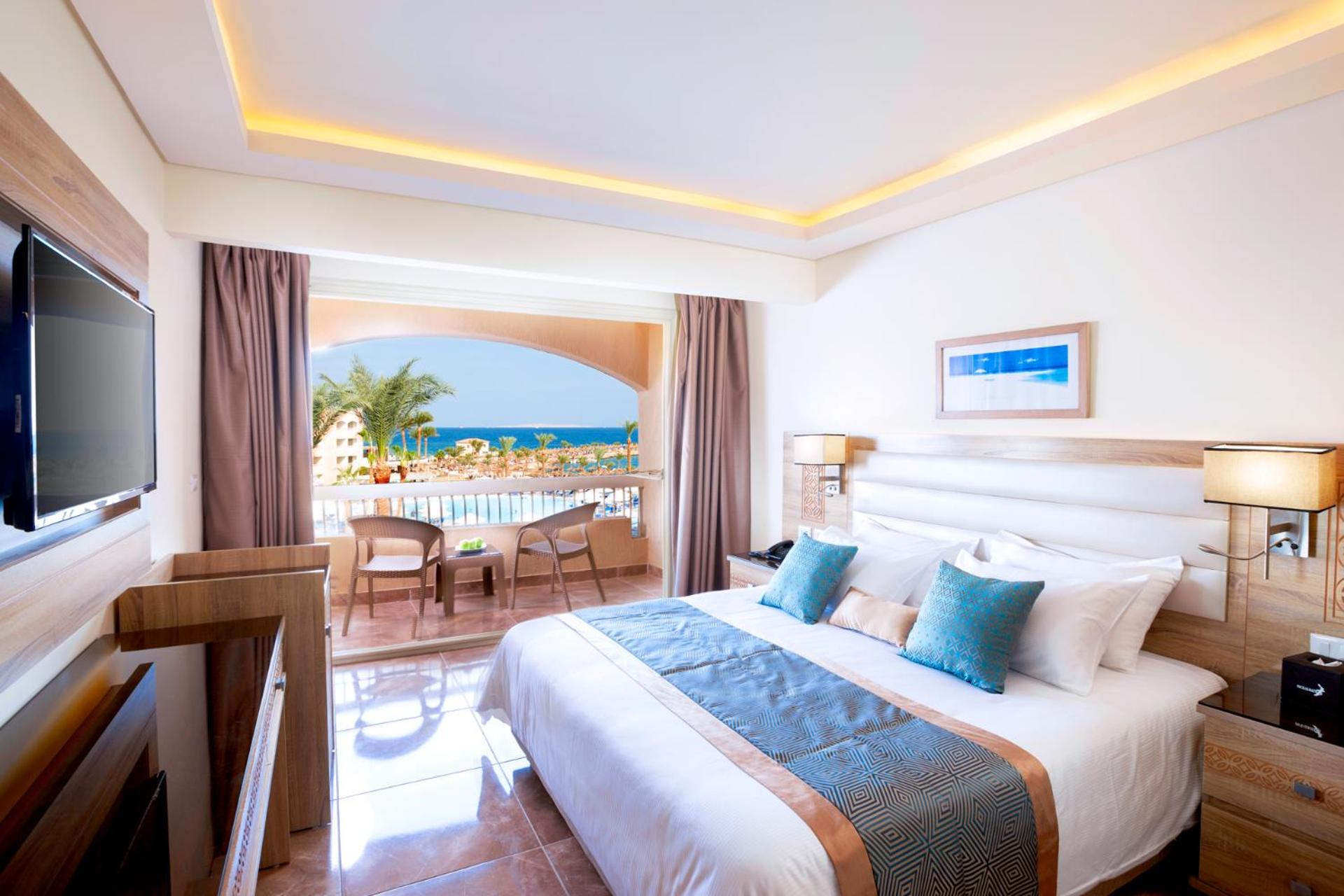 Deluxe Triple Room with Sea View photo 3