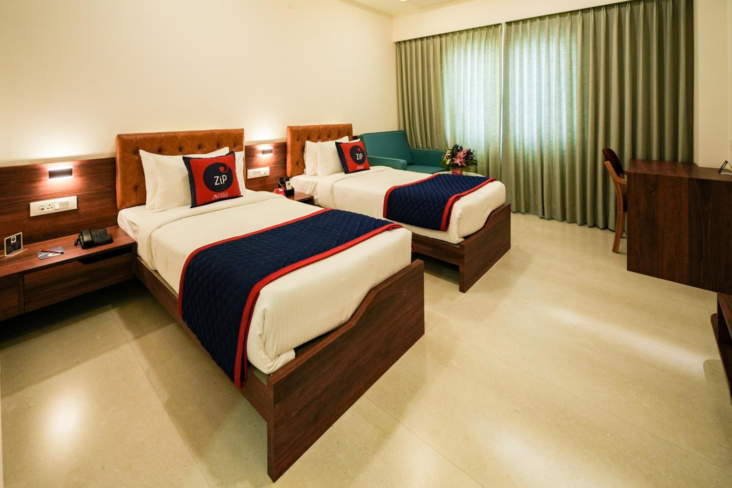 Superior Twin Room - Photo 2