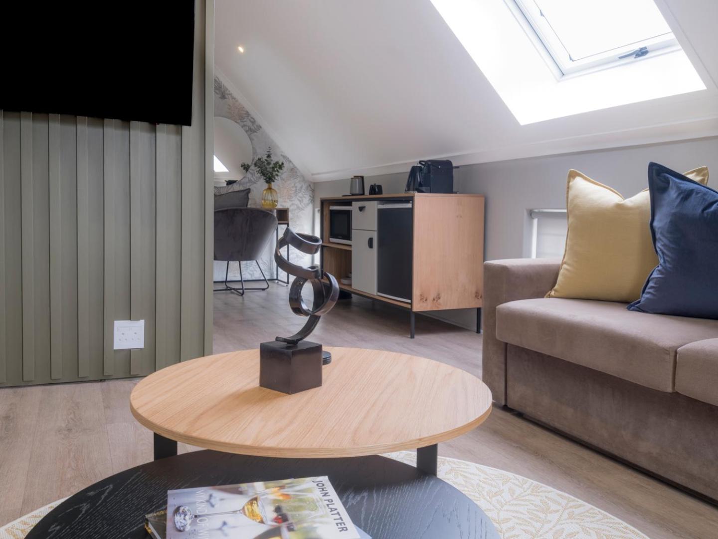  Double Room - Photo 6
