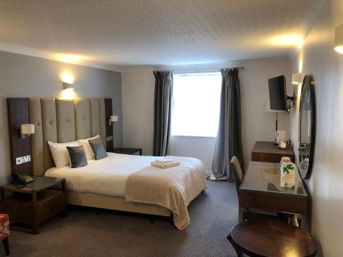 Executive Double Room with Garden View - Non-Smoking