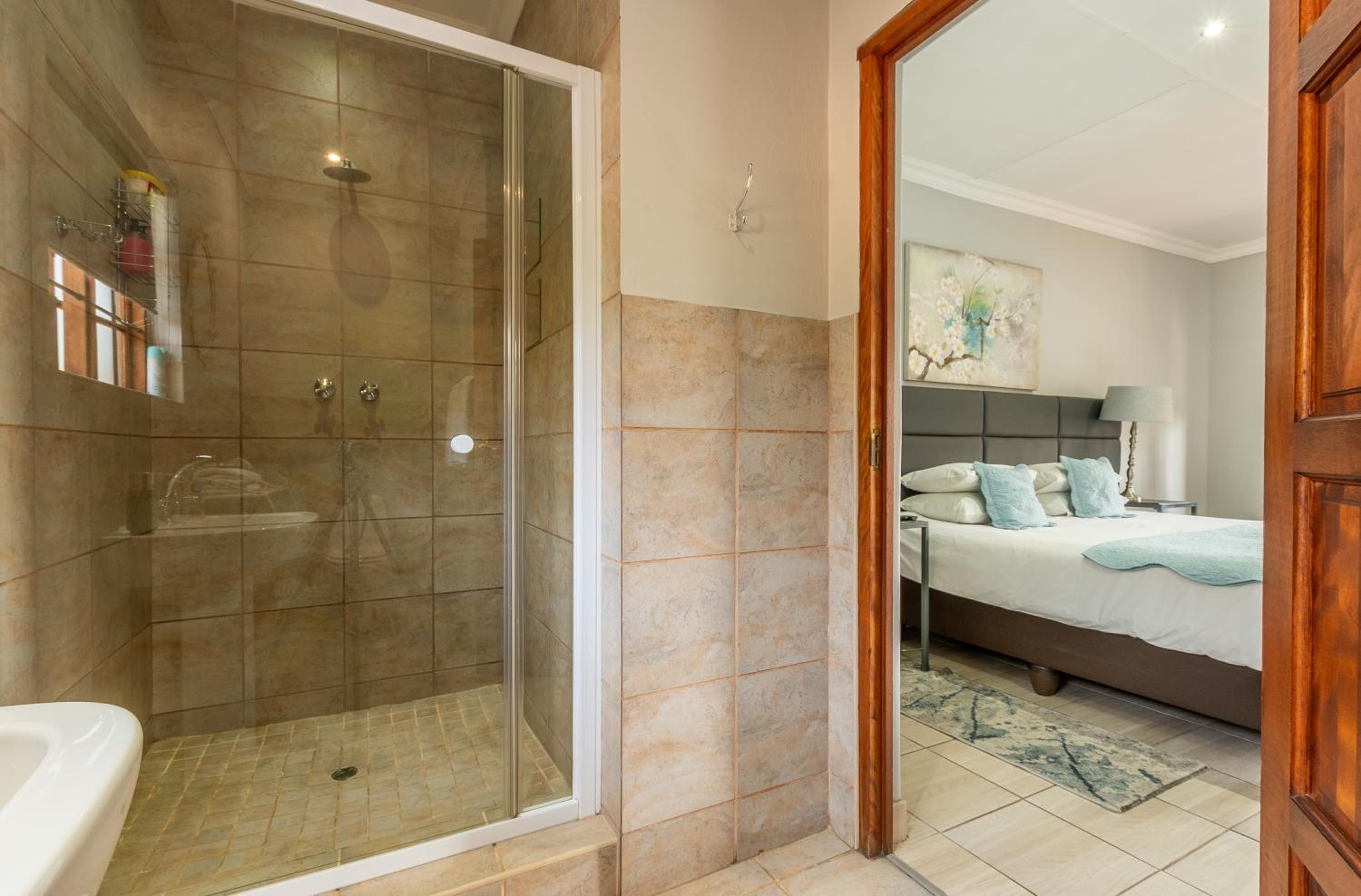 Triple Room - Photo 10