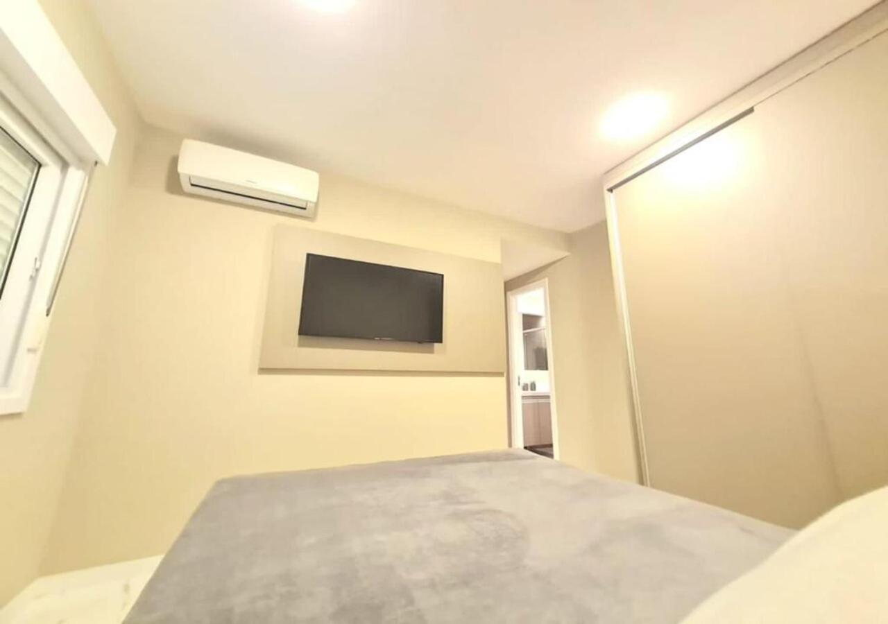 Two-Bedroom Apartment - Photo 11