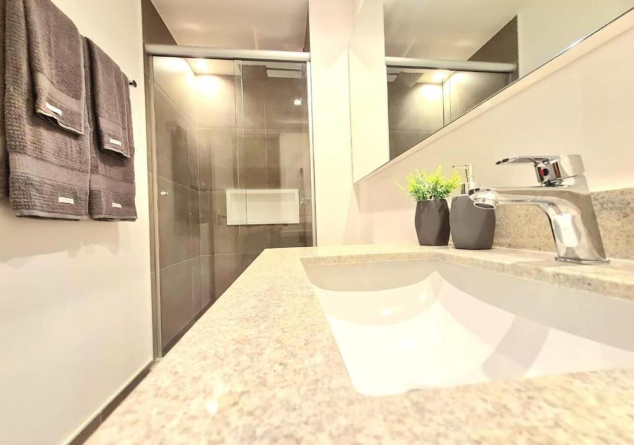 Two-Bedroom Apartment - Photo 9