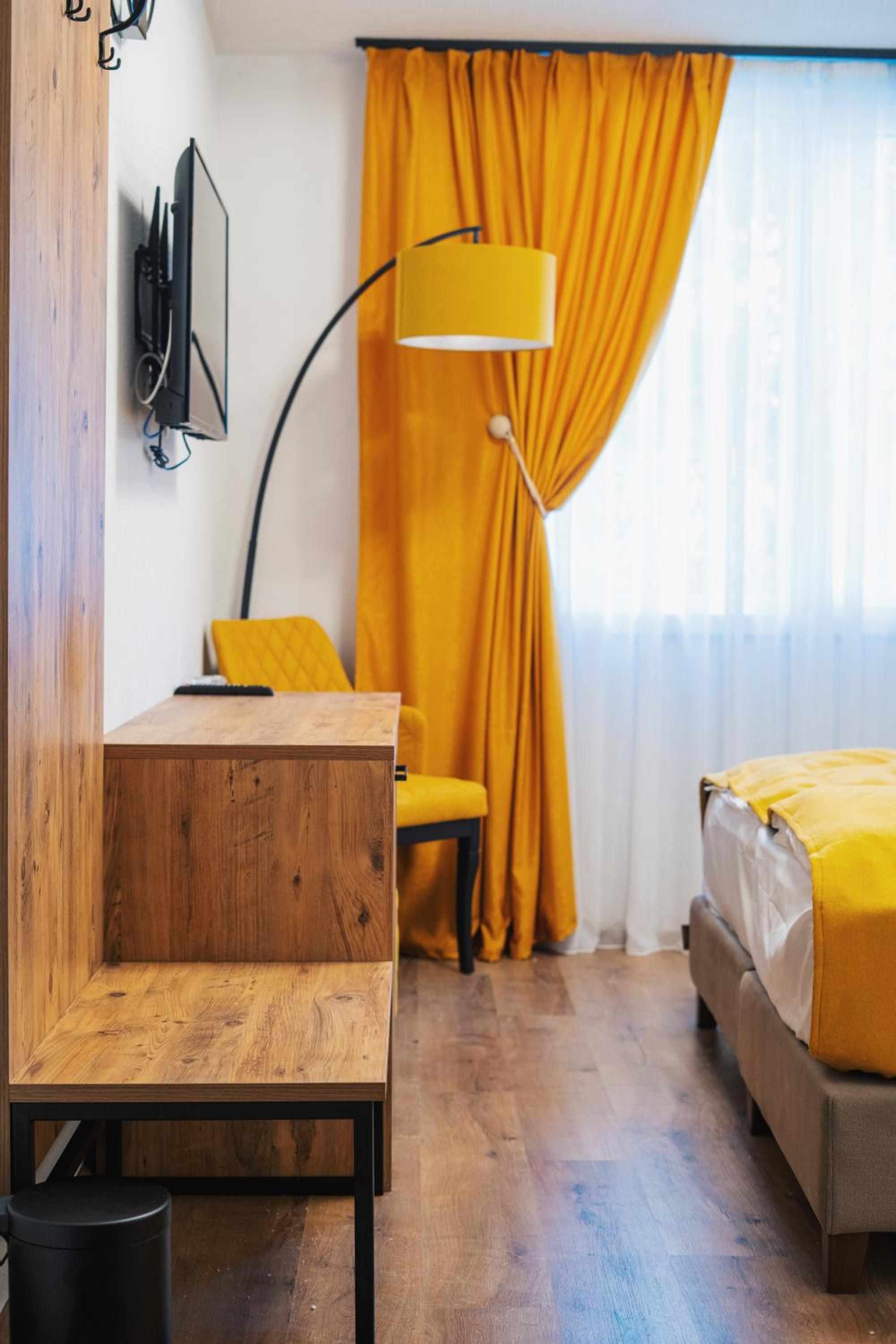 Double Room - Photo 4