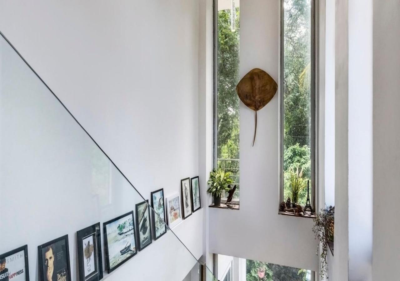 Villa photo 1