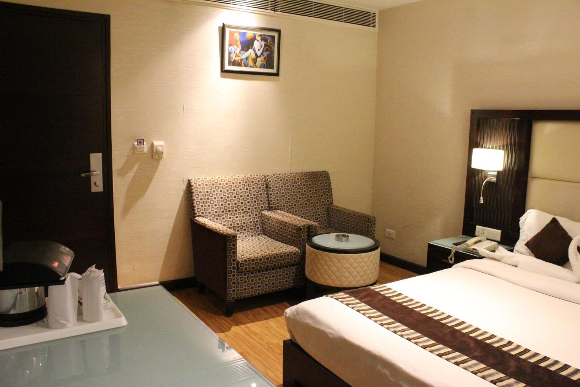 Standard Single Room - Photo 3