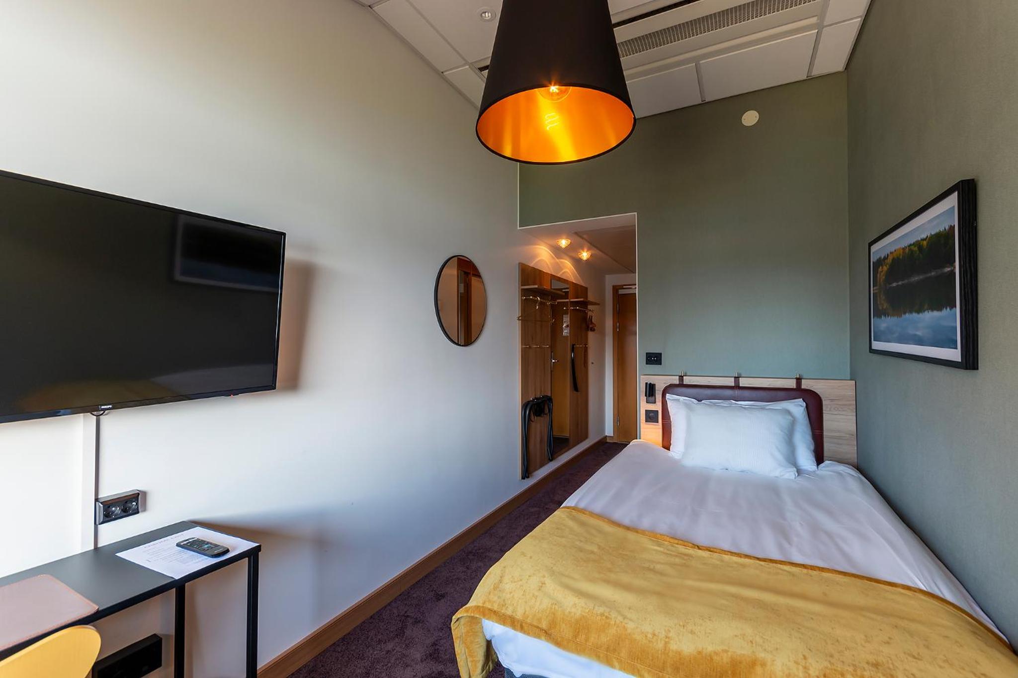 Small Double Room