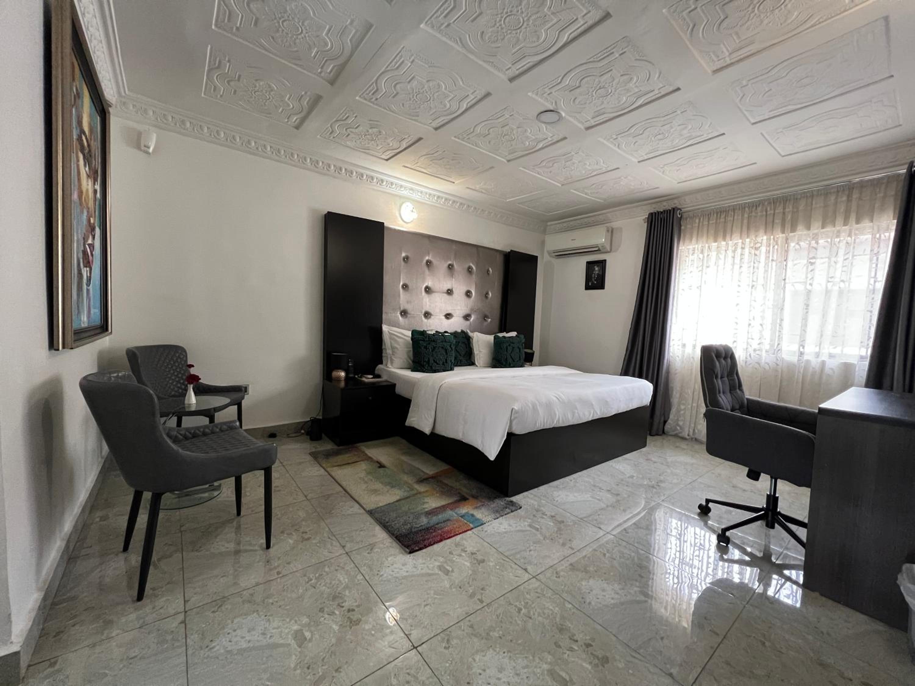 Deluxe Double Room photo 2
