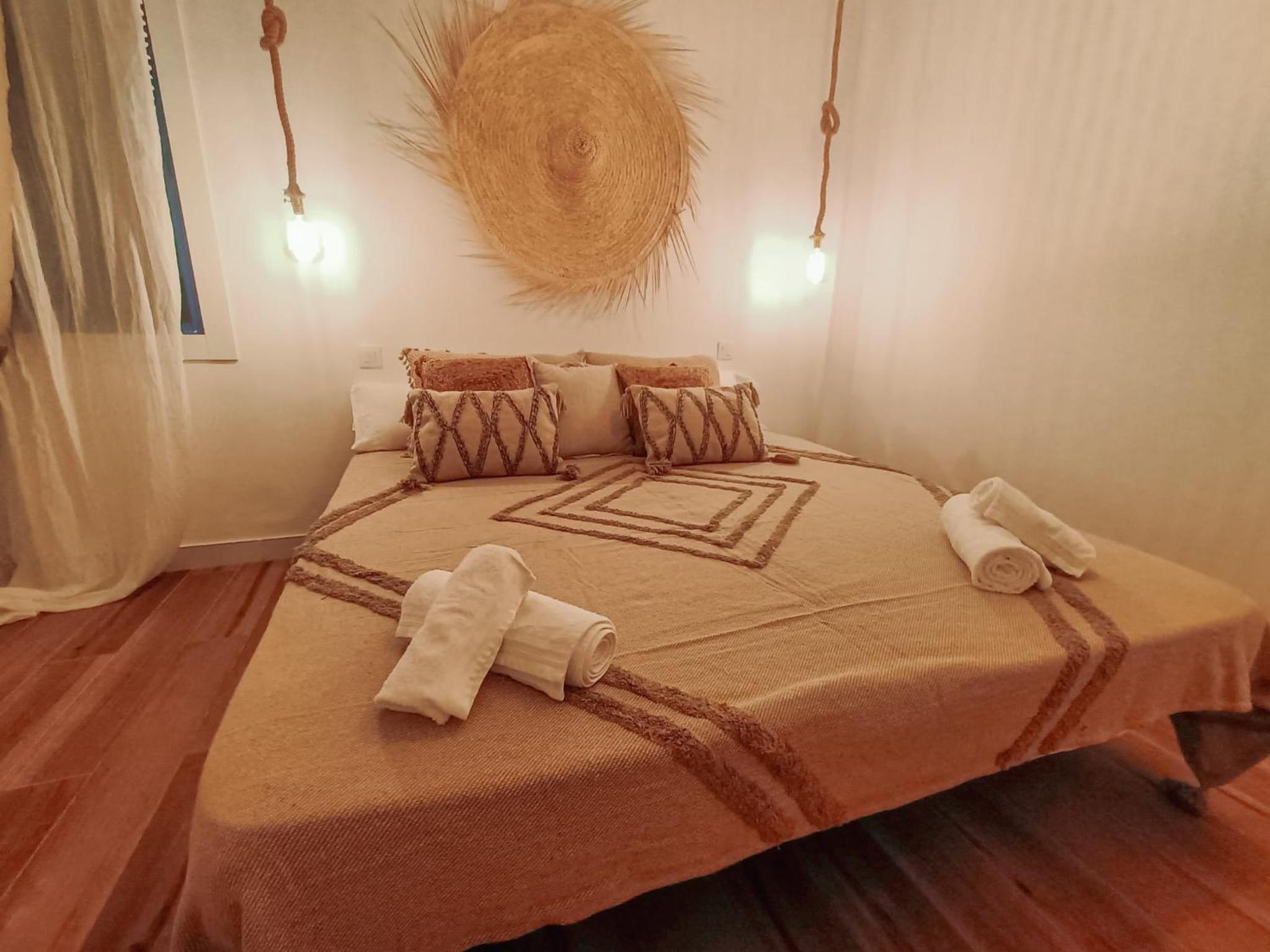 Double or Twin Room with Shared Bathroom photo 3