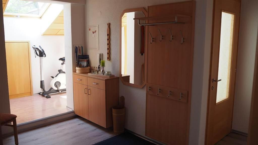 Three-Bedroom Apartment with Shower photo 1