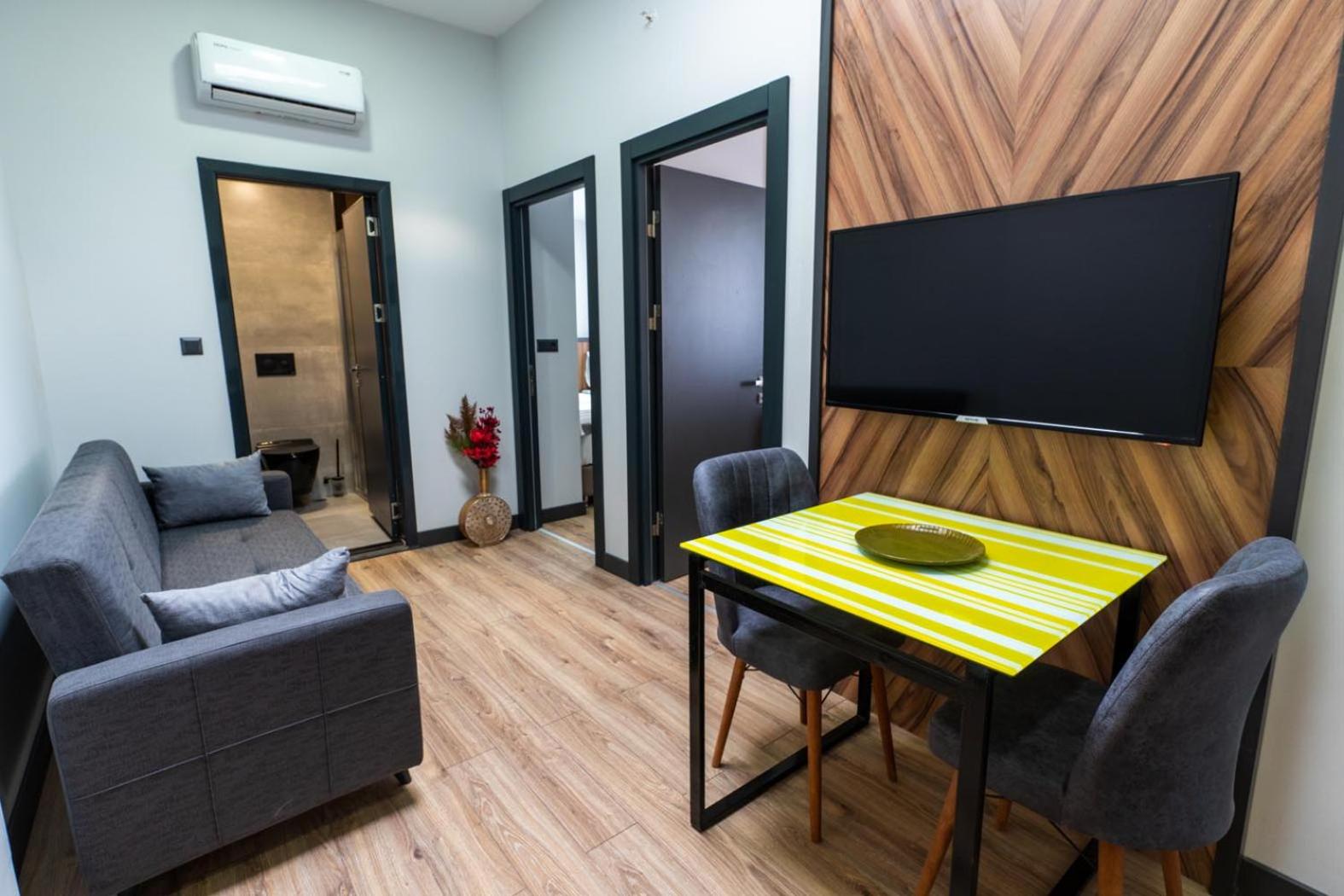 Family Room - Photo 1