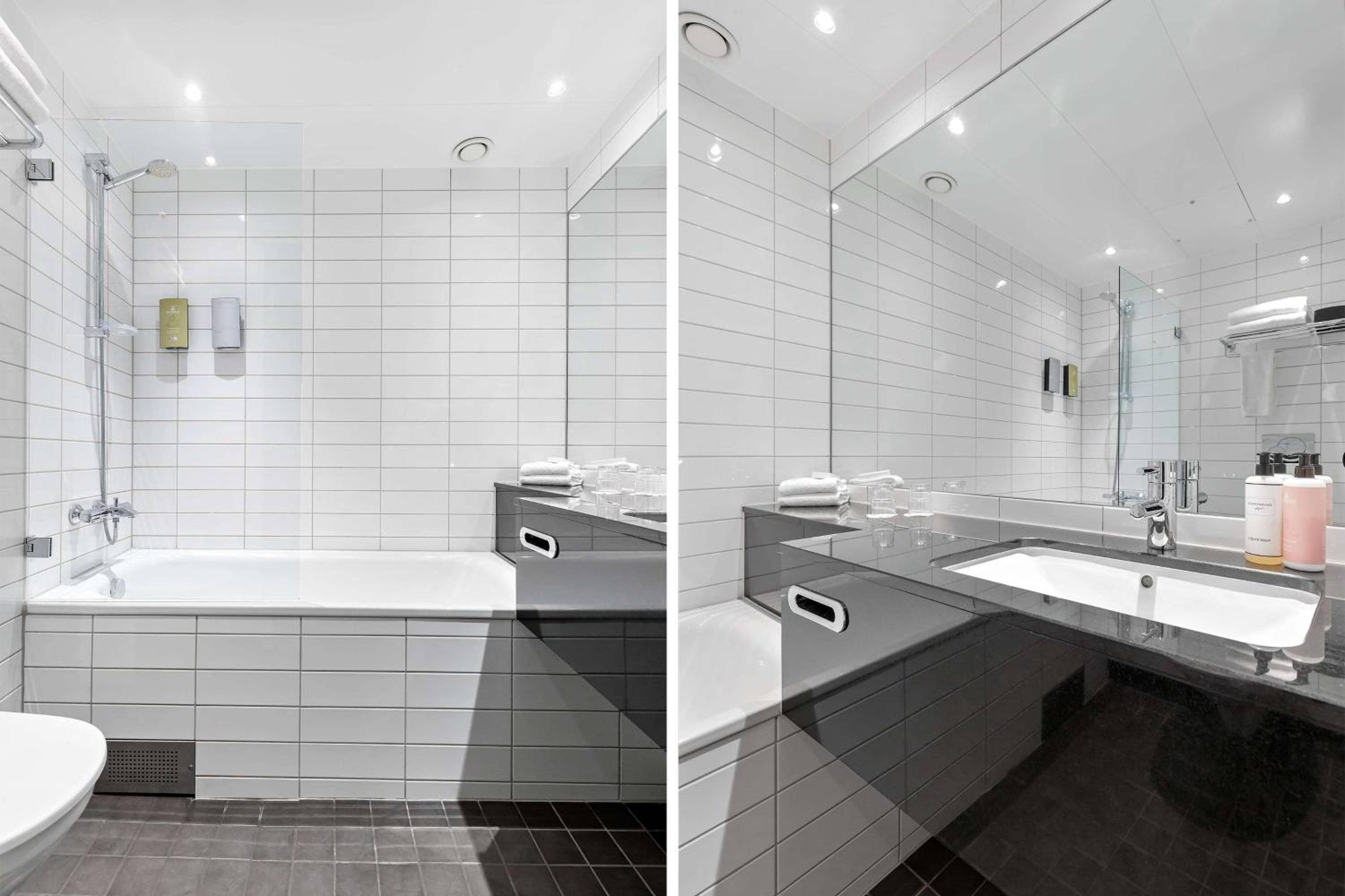 Standard Twin Room with Bathtub - Photo 4