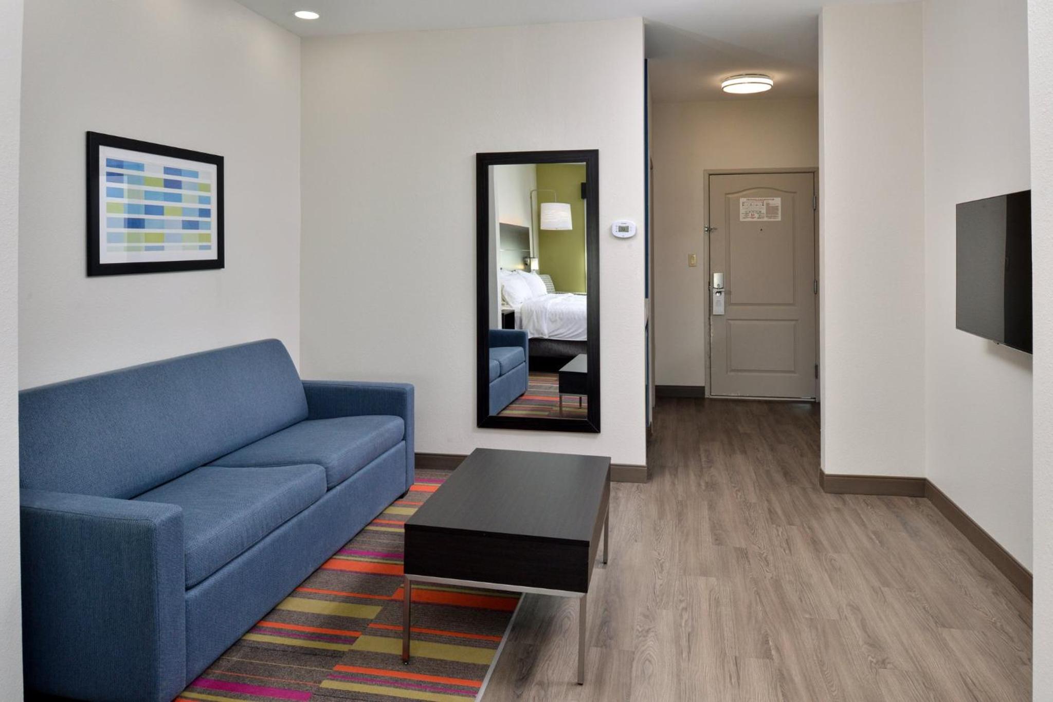 King Suite - Photo 7