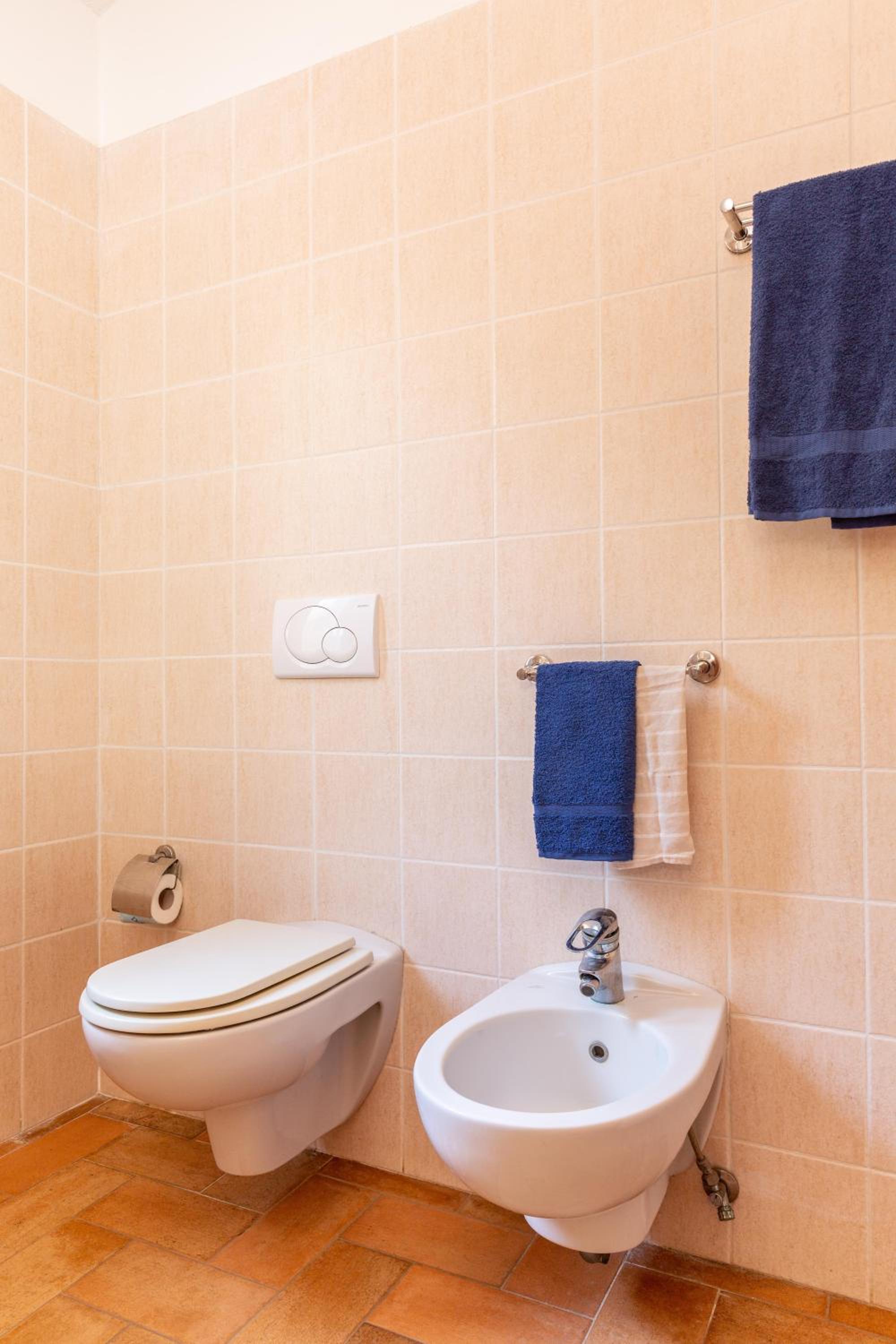 Superior One-Bedroom Cottage (4 Adults) - Photo 4