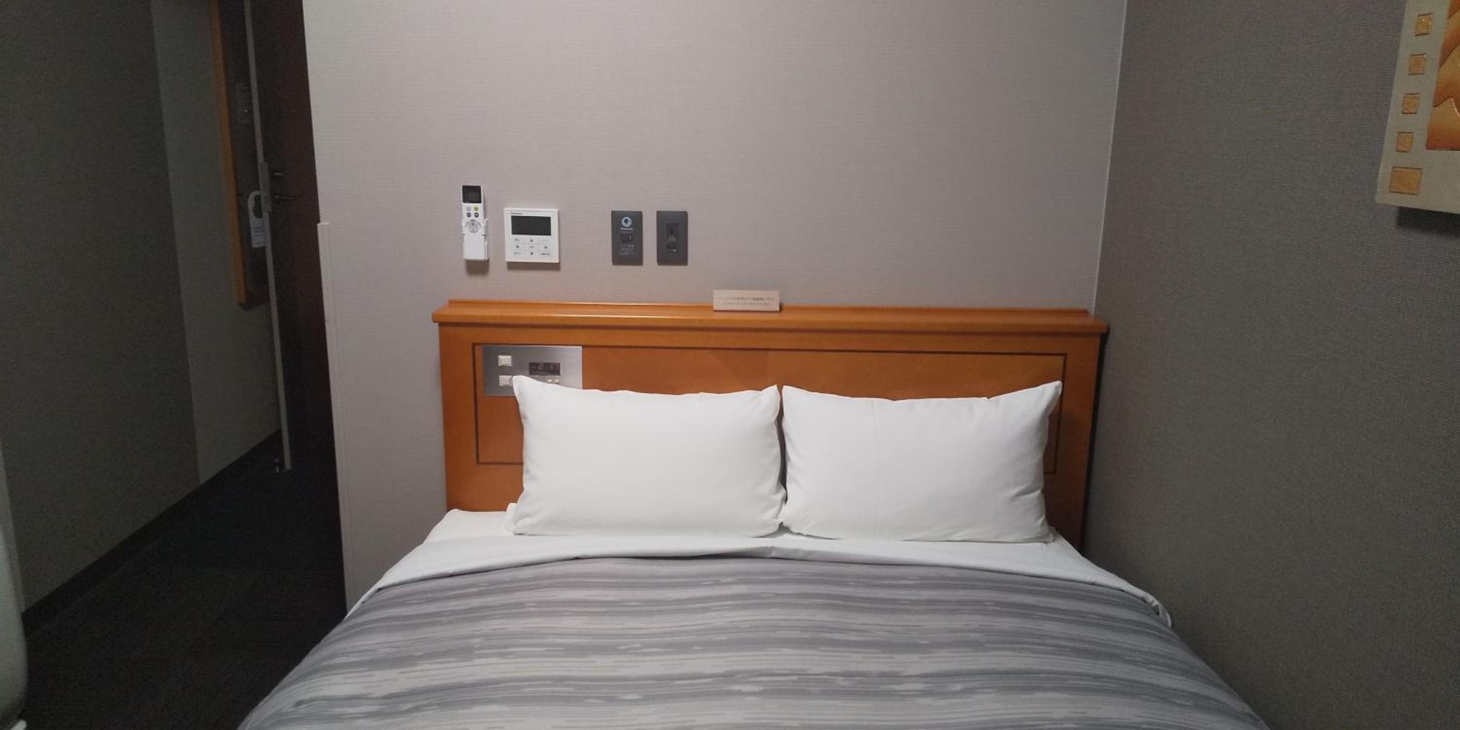 Double Room with Small Double Bed - Non-Smoking - Photo 6