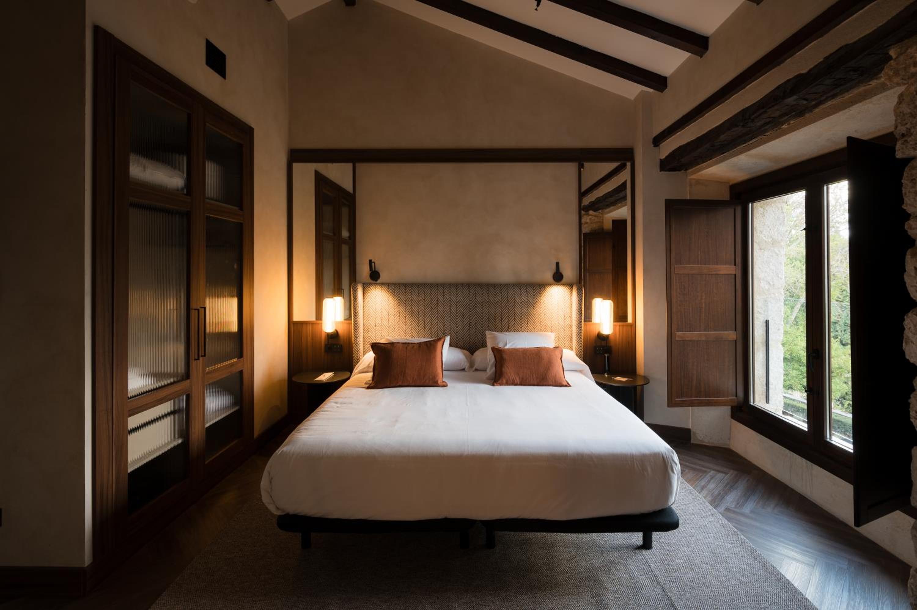 Superior Double or Twin Room with Spa Access - Photo 2