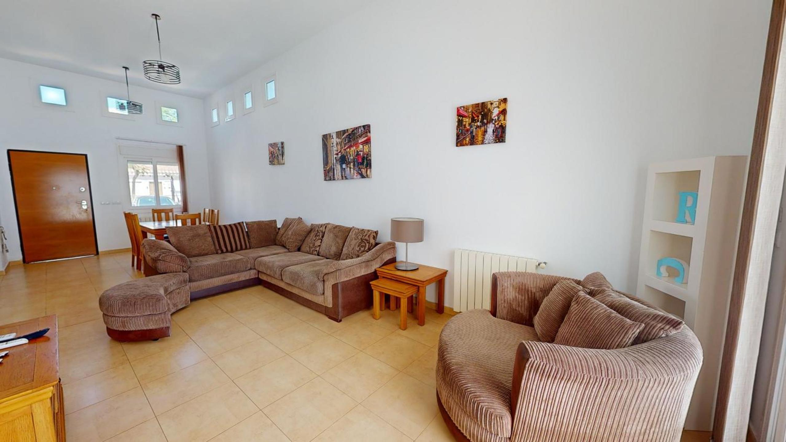 Villa de Tres Habitaciones