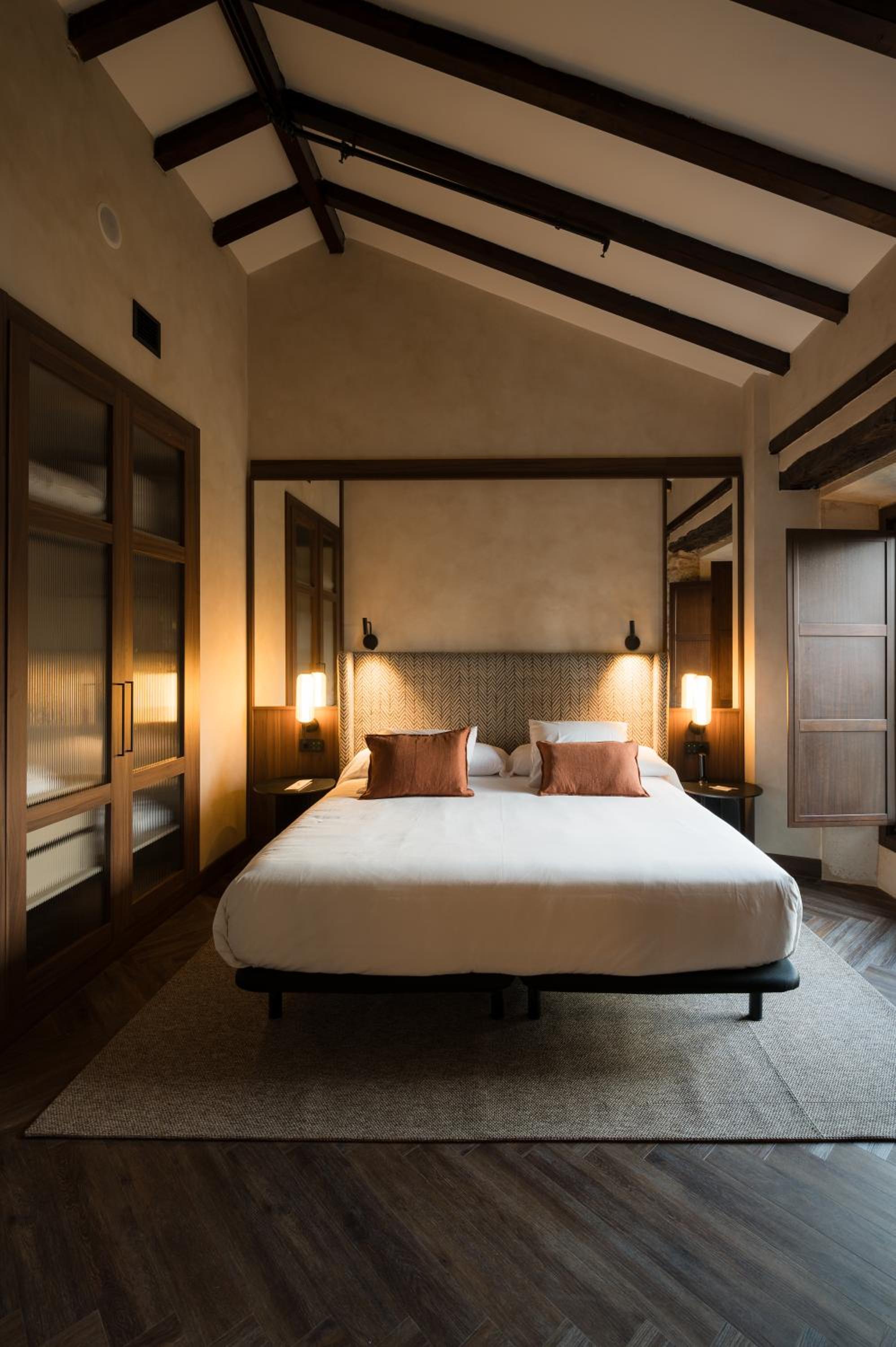 Superior Double or Twin Room with Spa Access - Photo 1