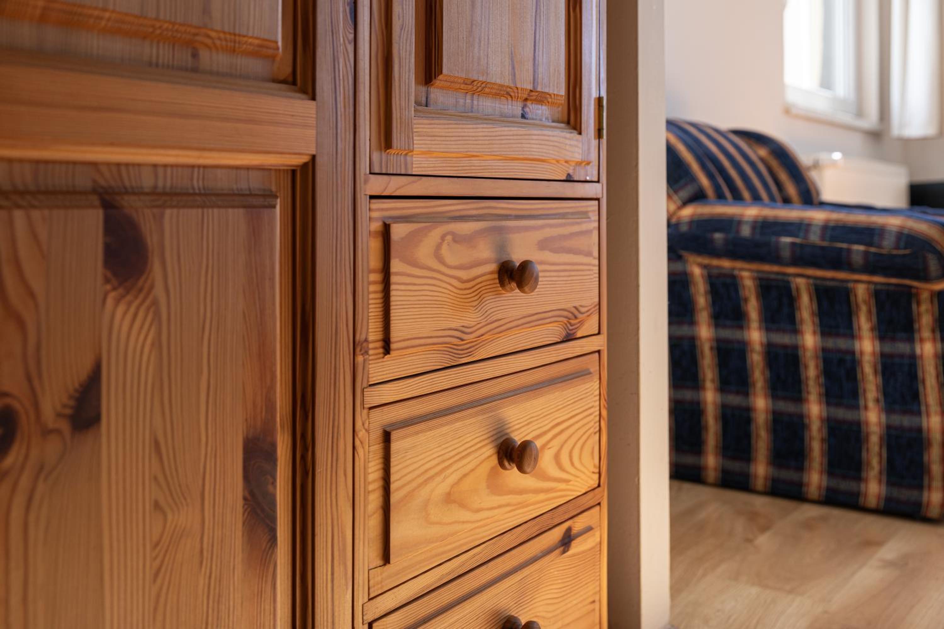 Large Twin Room with Mountain View - Photo 5