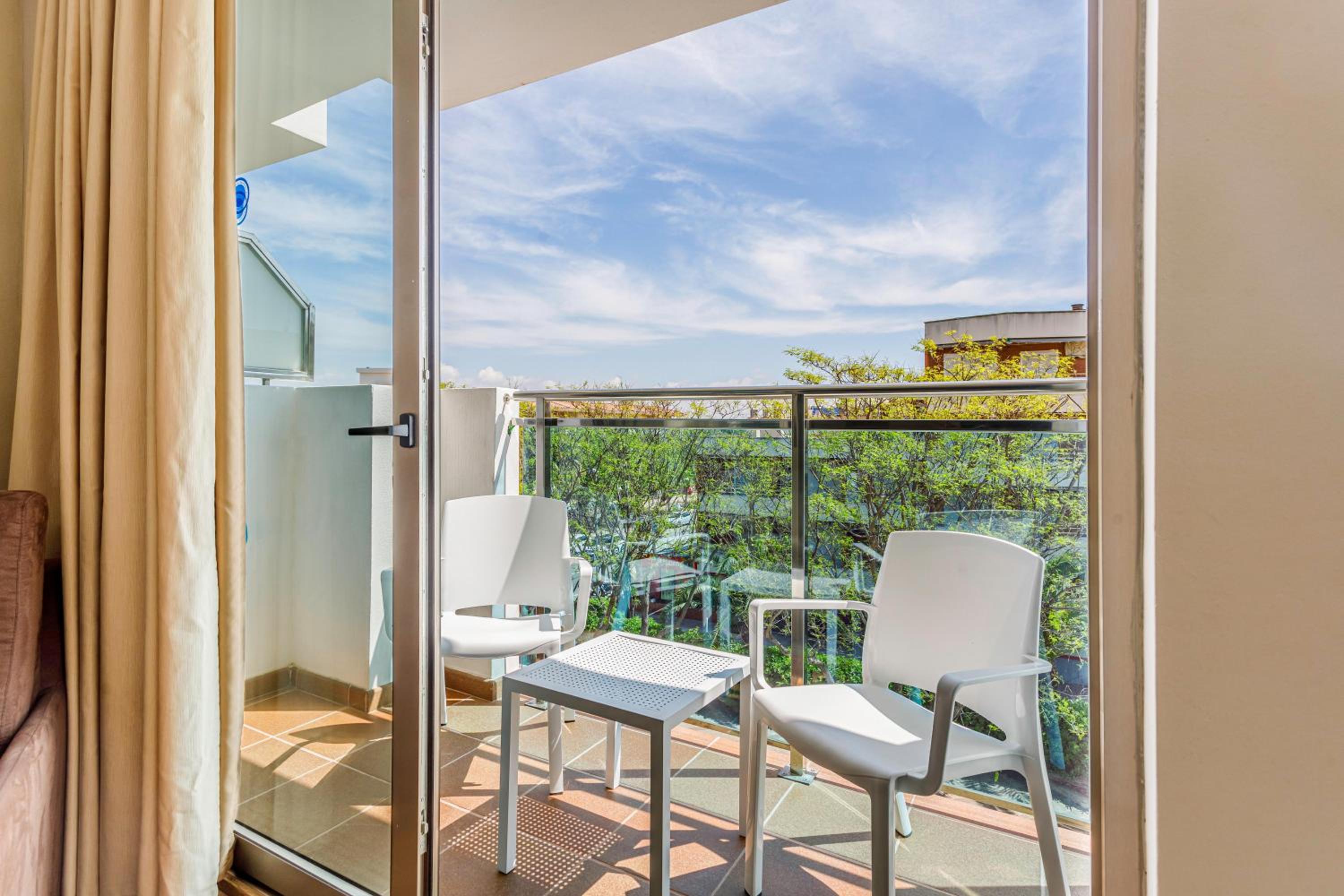 Standard Double Room (2 Adults) - Photo 4