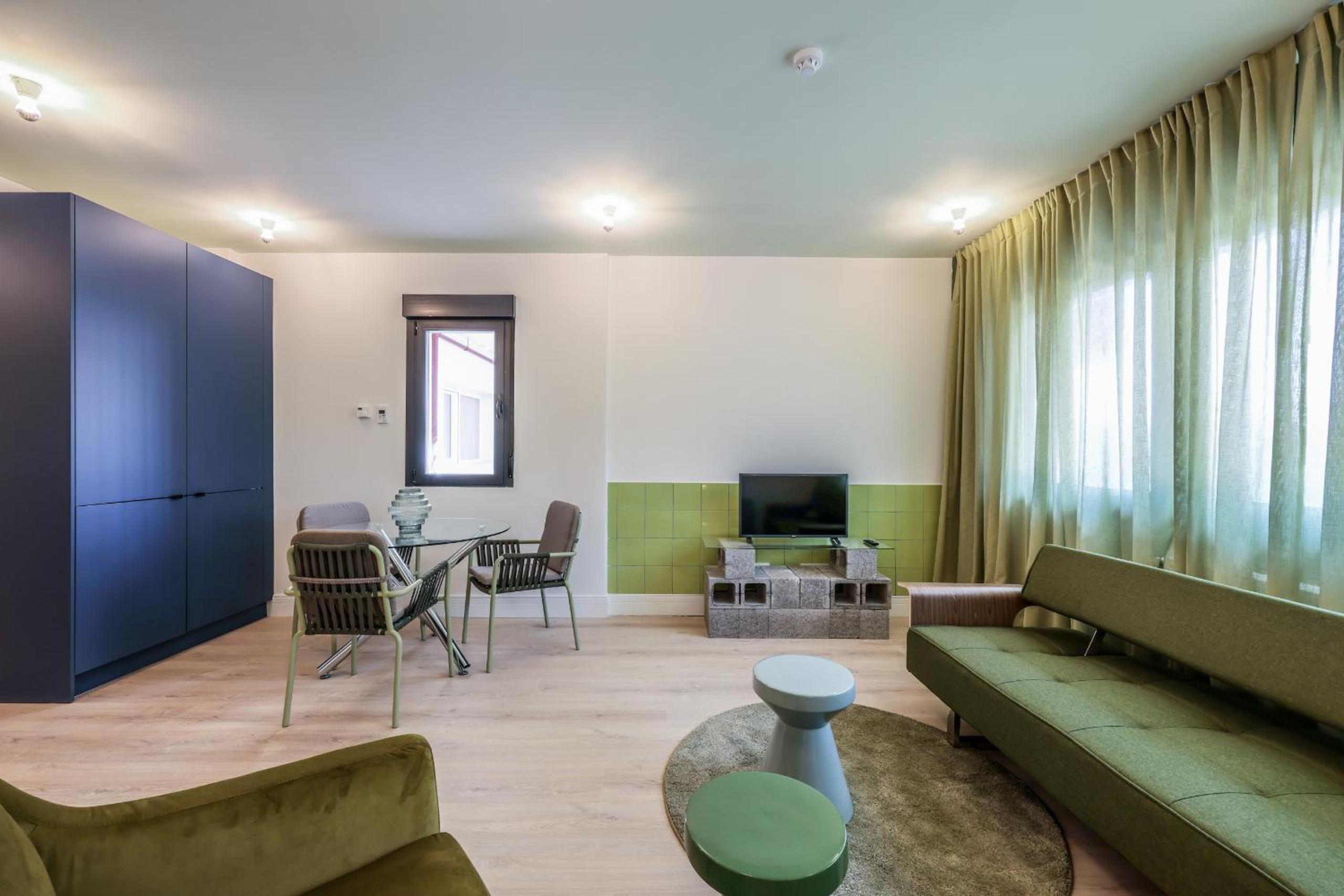 Superior Apartment photo 2