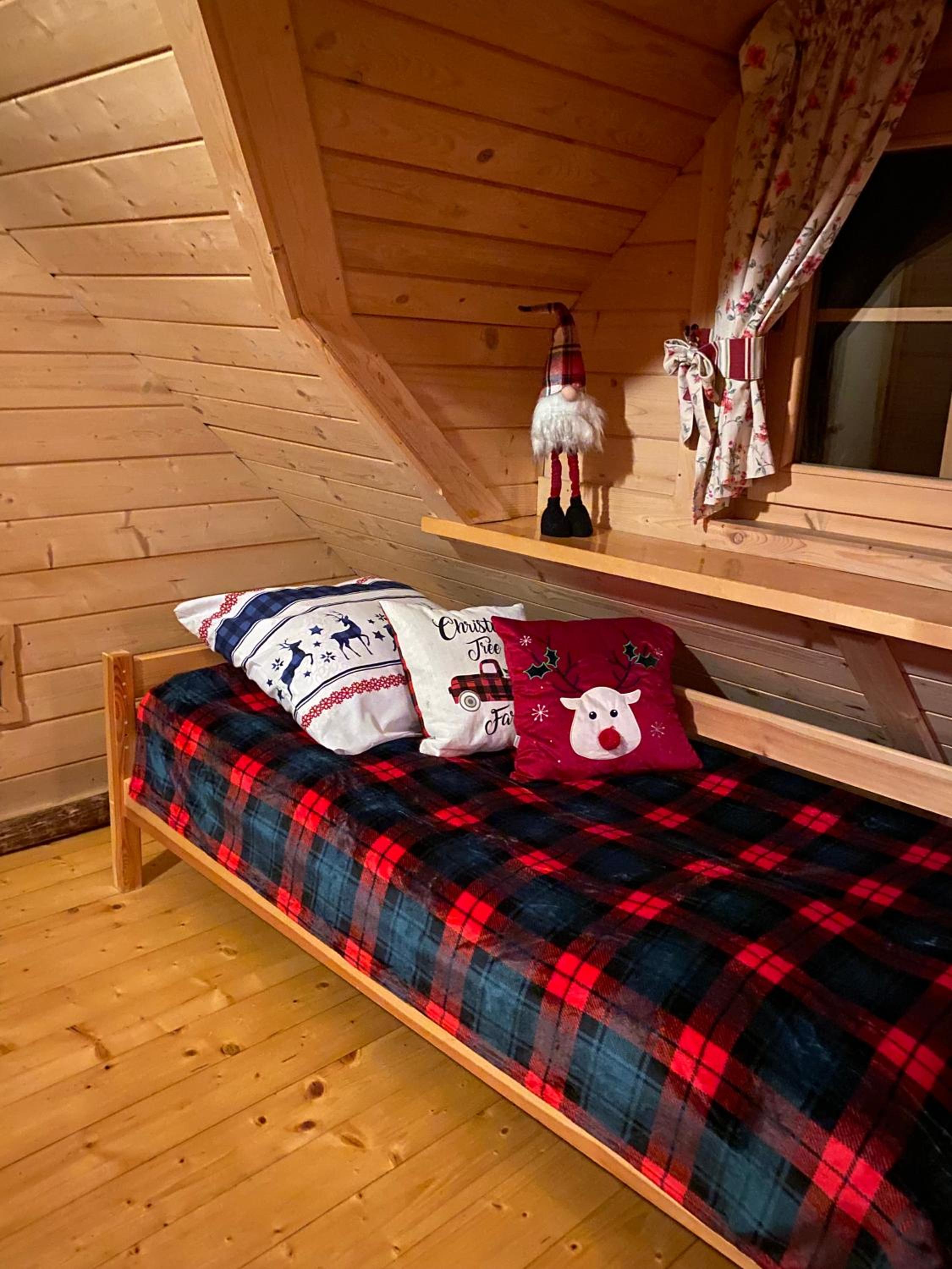 Two-Bedroom Chalet - Photo 37