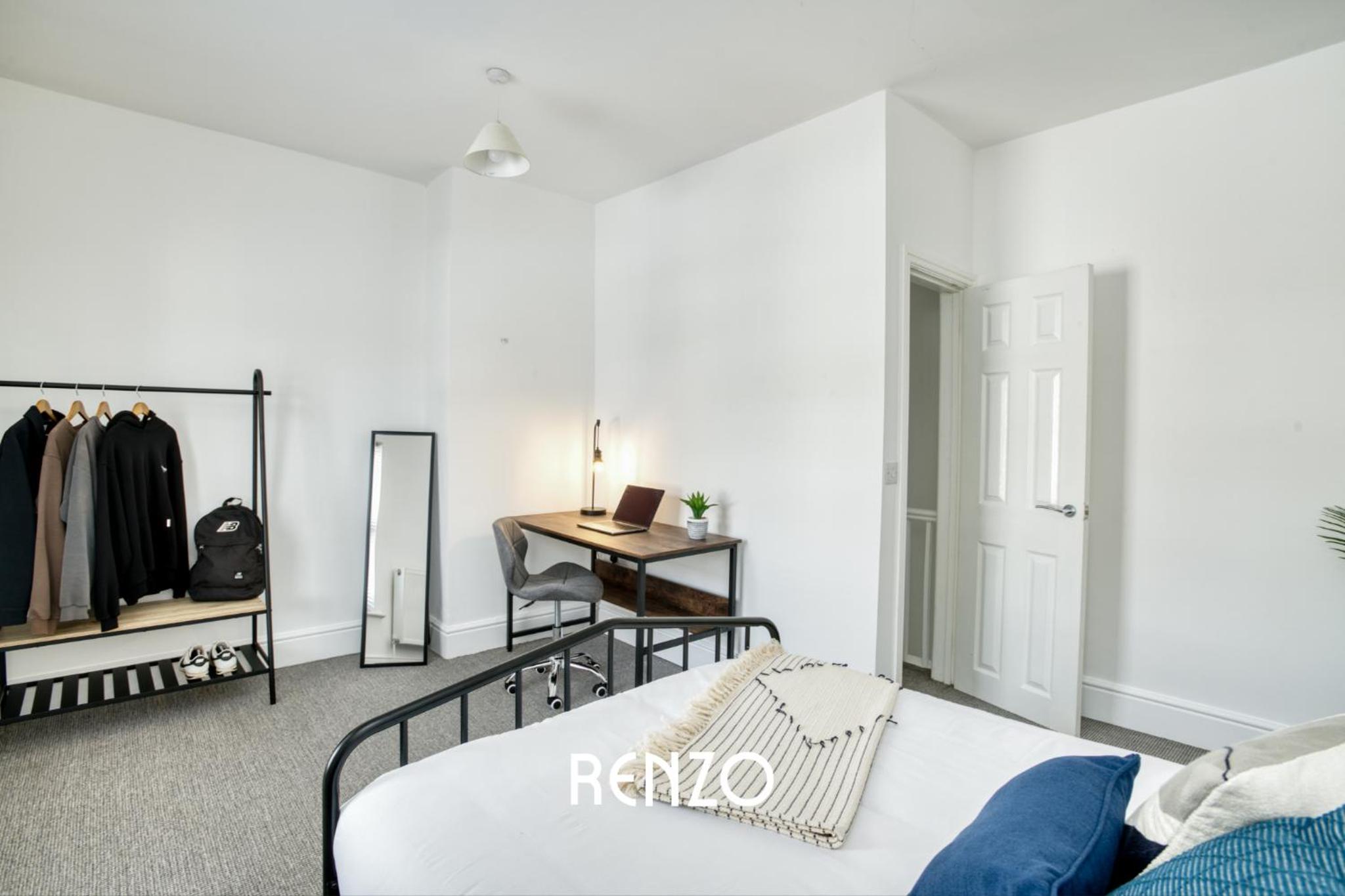 Two-Bedroom Apartment photo 2