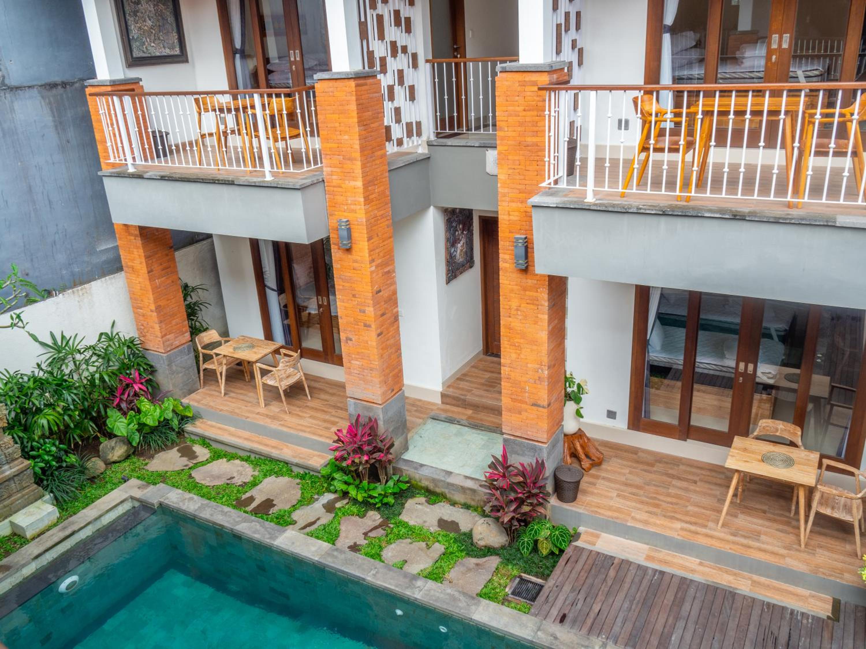 Double Room with Balcony - Photo 30