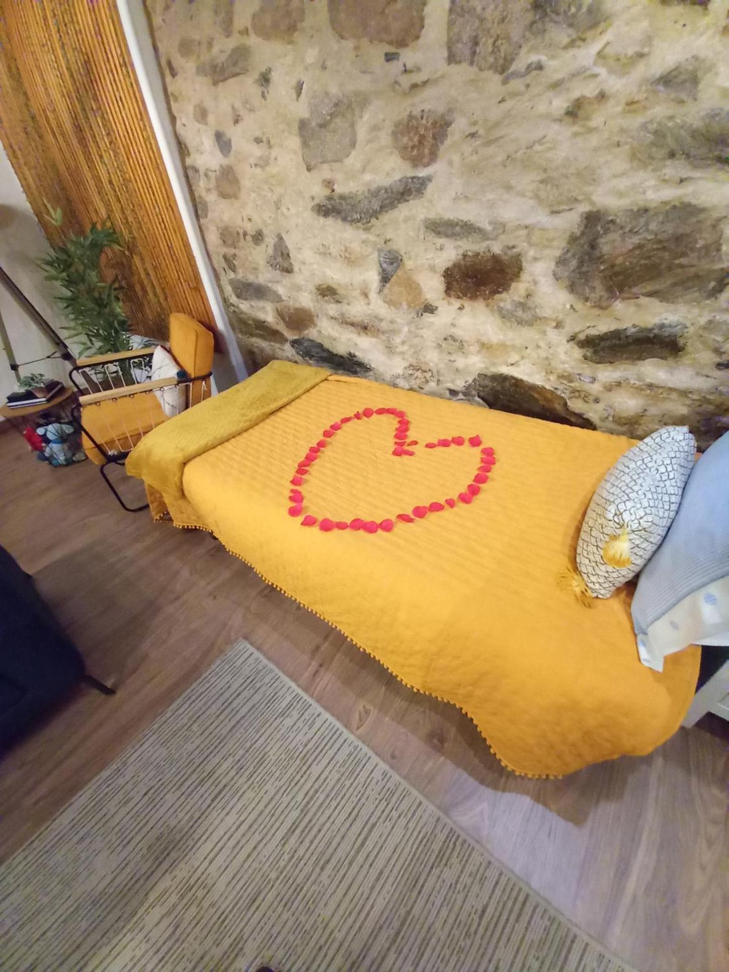 One-Bedroom House - Photo 5