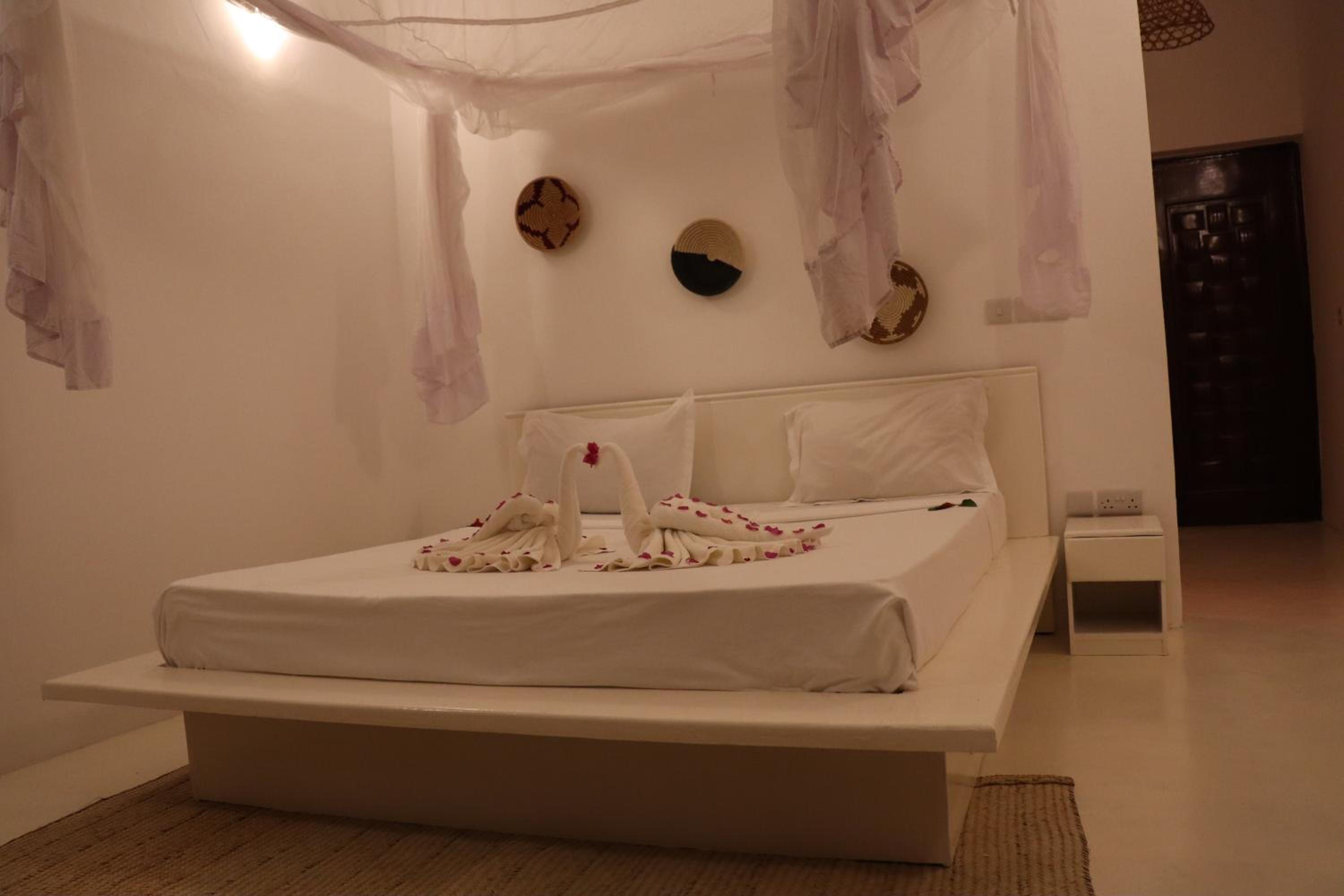 King Room with Sea View - Photo 1