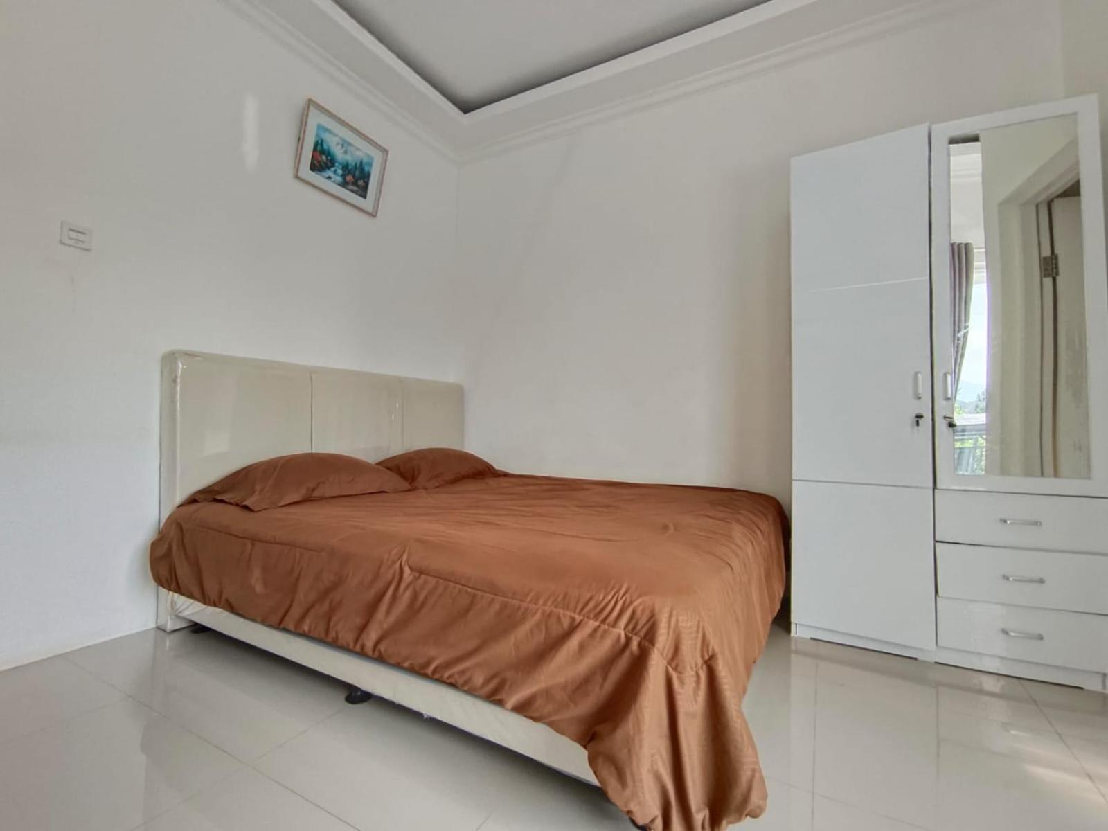 Villa photo 1
