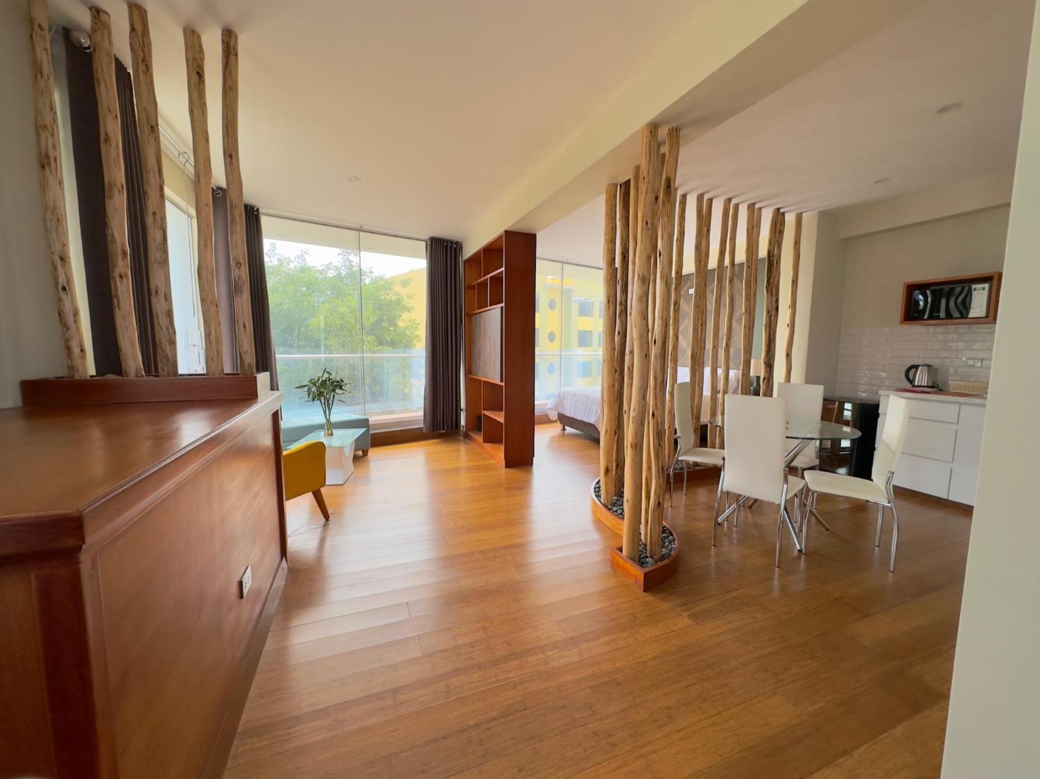 One-Bedroom Apartment