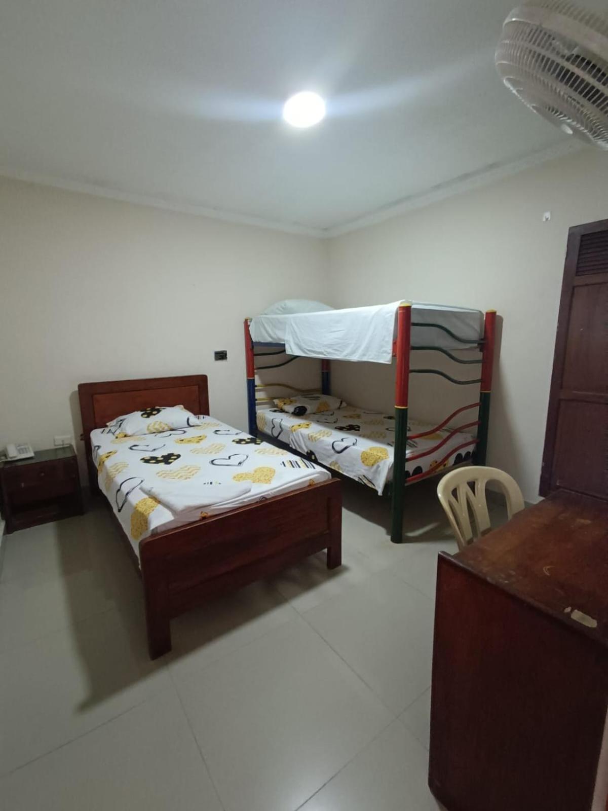 Standard Triple Room photo 2