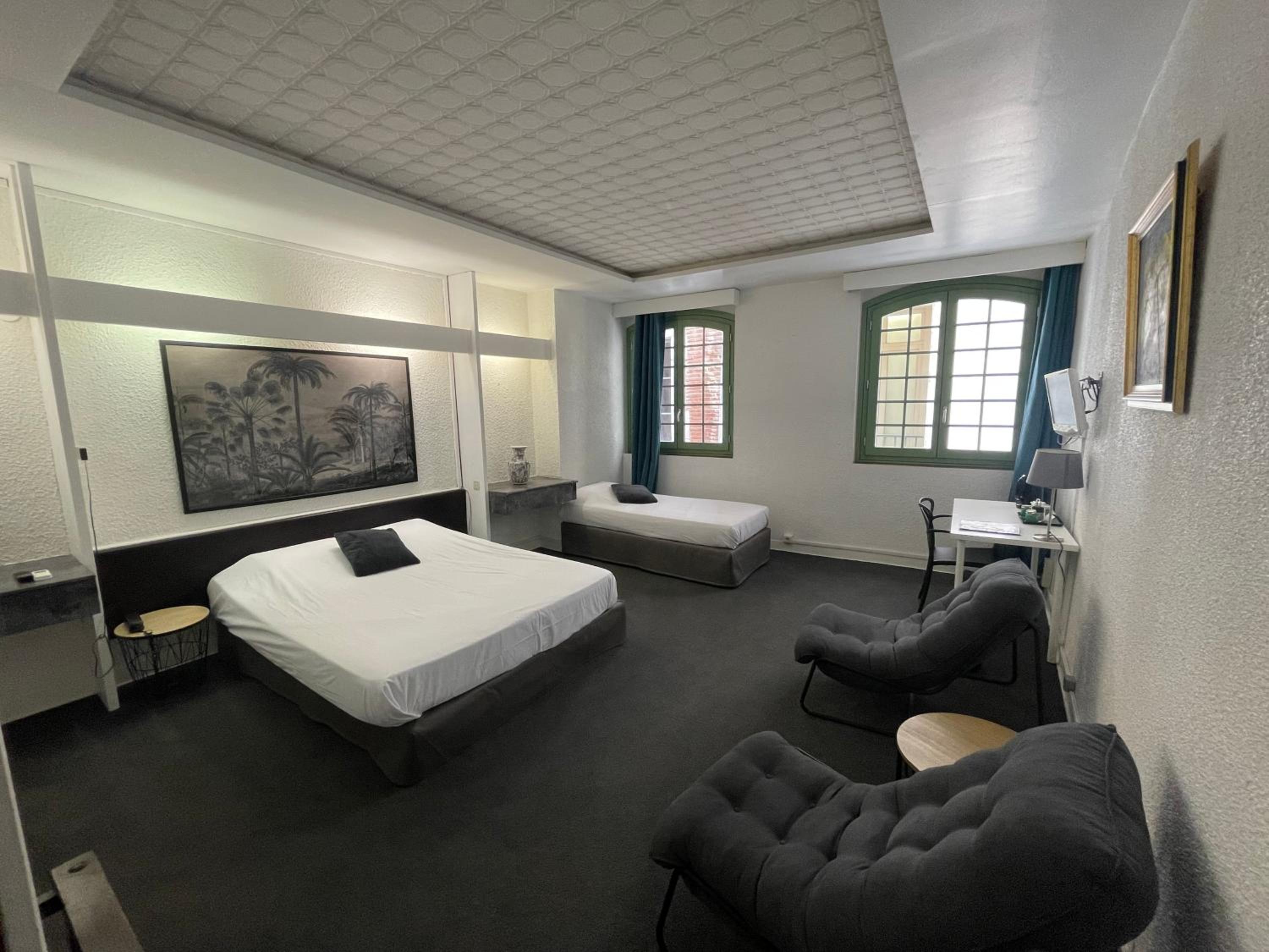 Triple Room - Photo 1