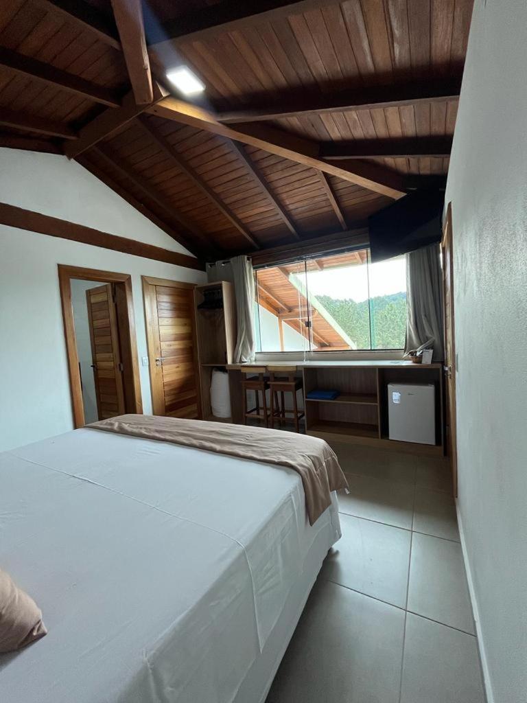 King Suite with Balcony - Photo 1