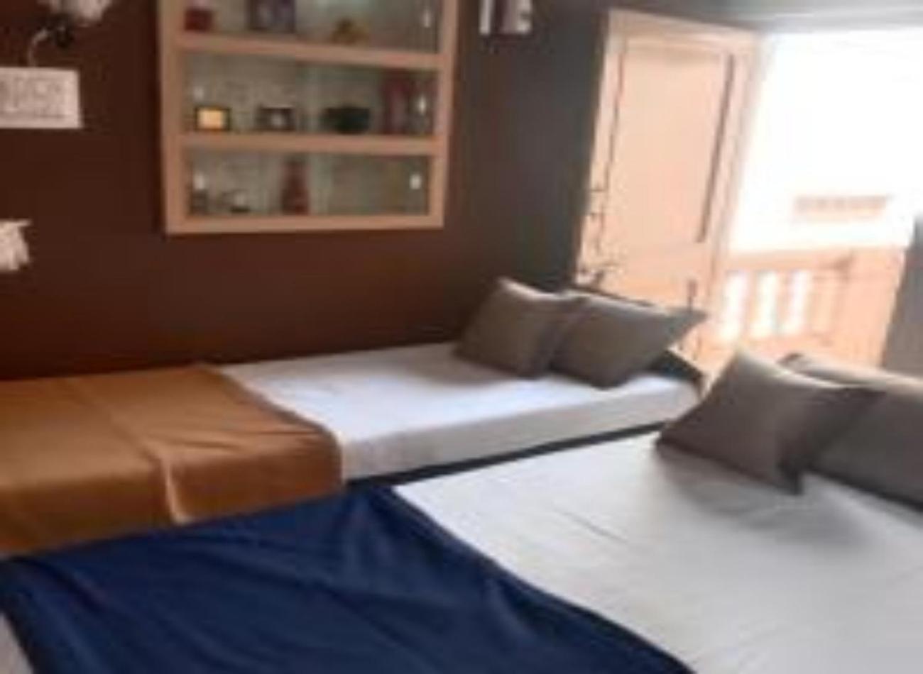 Deluxe Double Room (2 Adults + 1 Child) photo 3