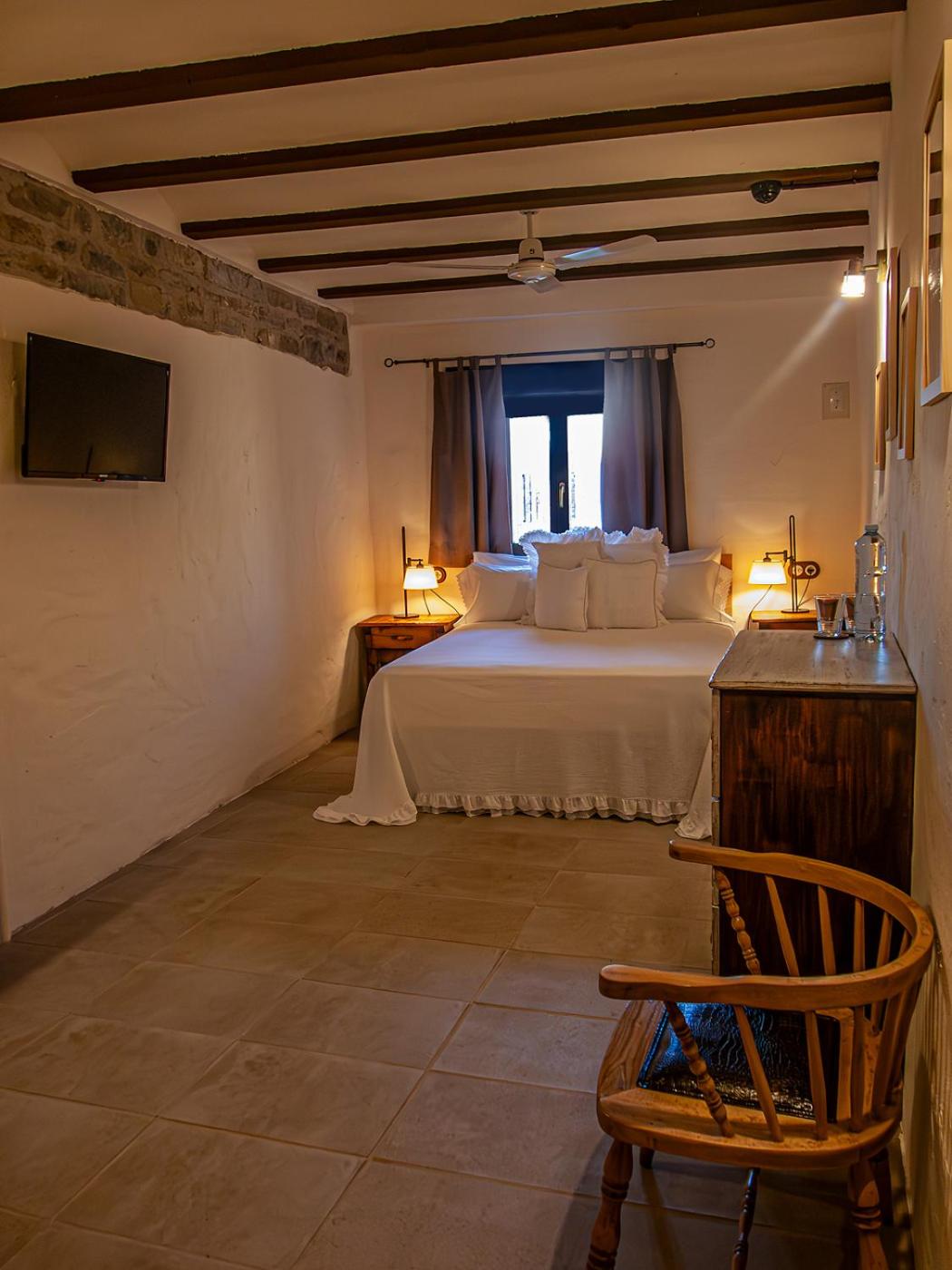 Double Room With Private Bathroom photo 3