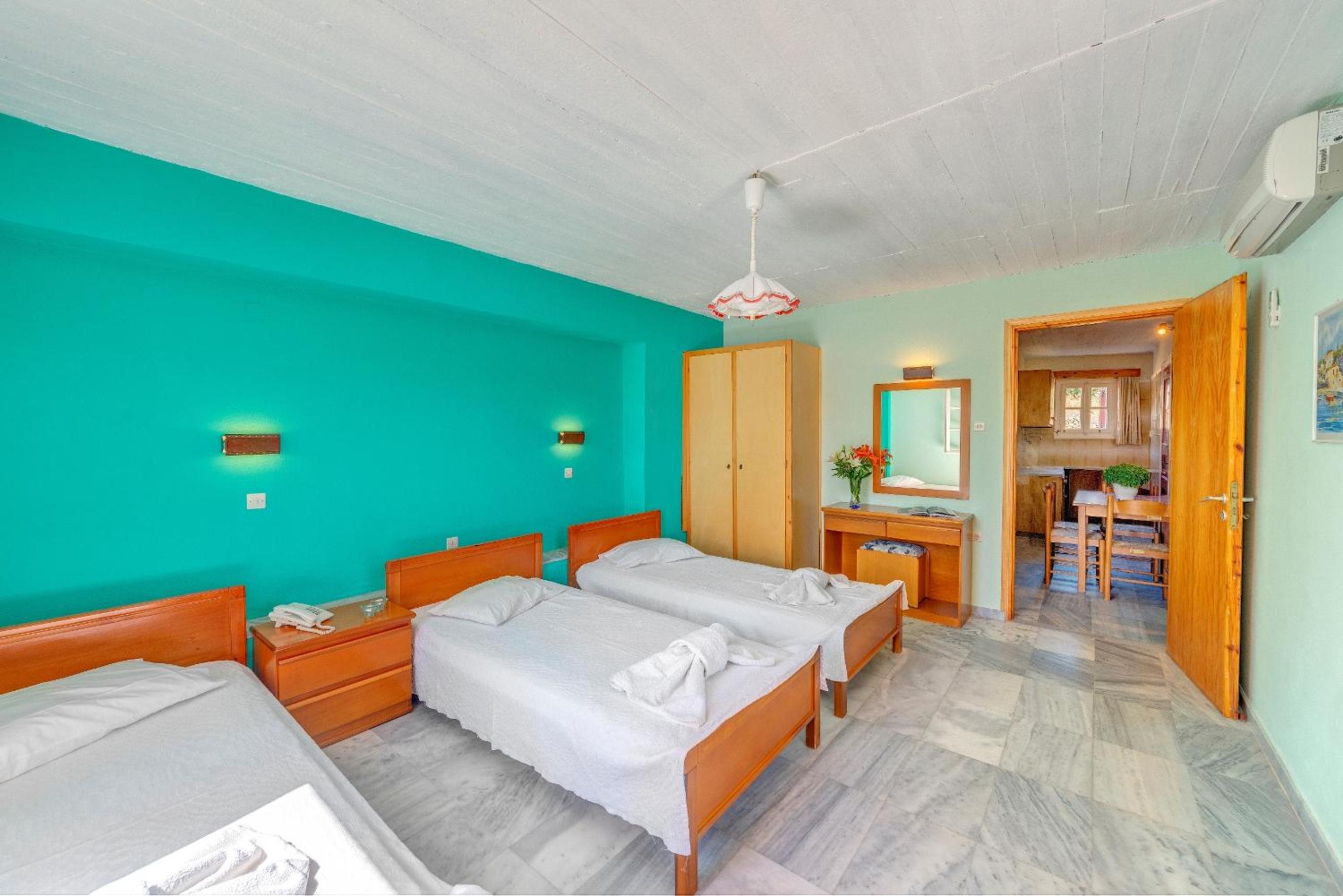 One-Bedroom Apartment with Balcony