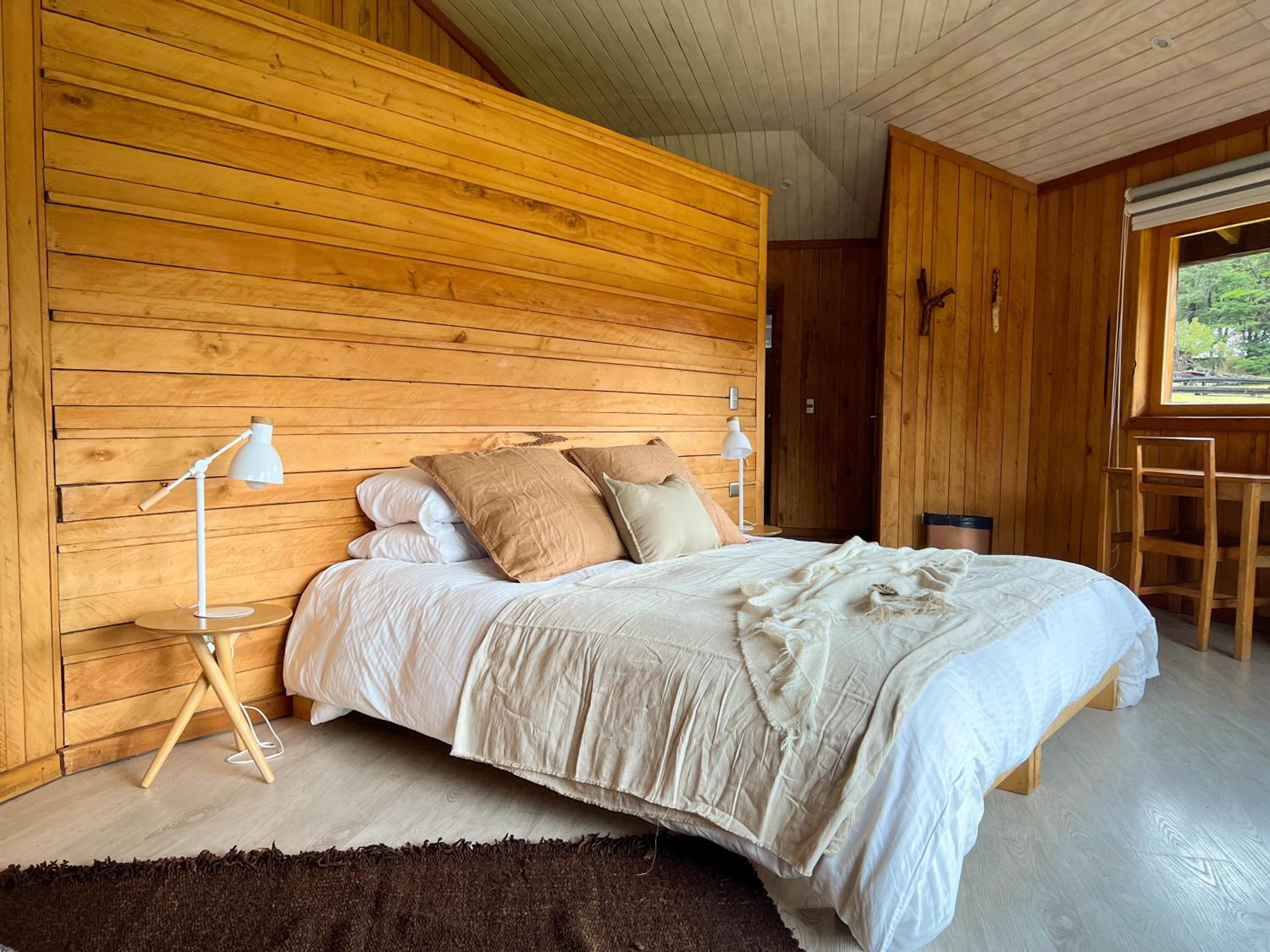 Deluxe Double Room with Balcony photo 1